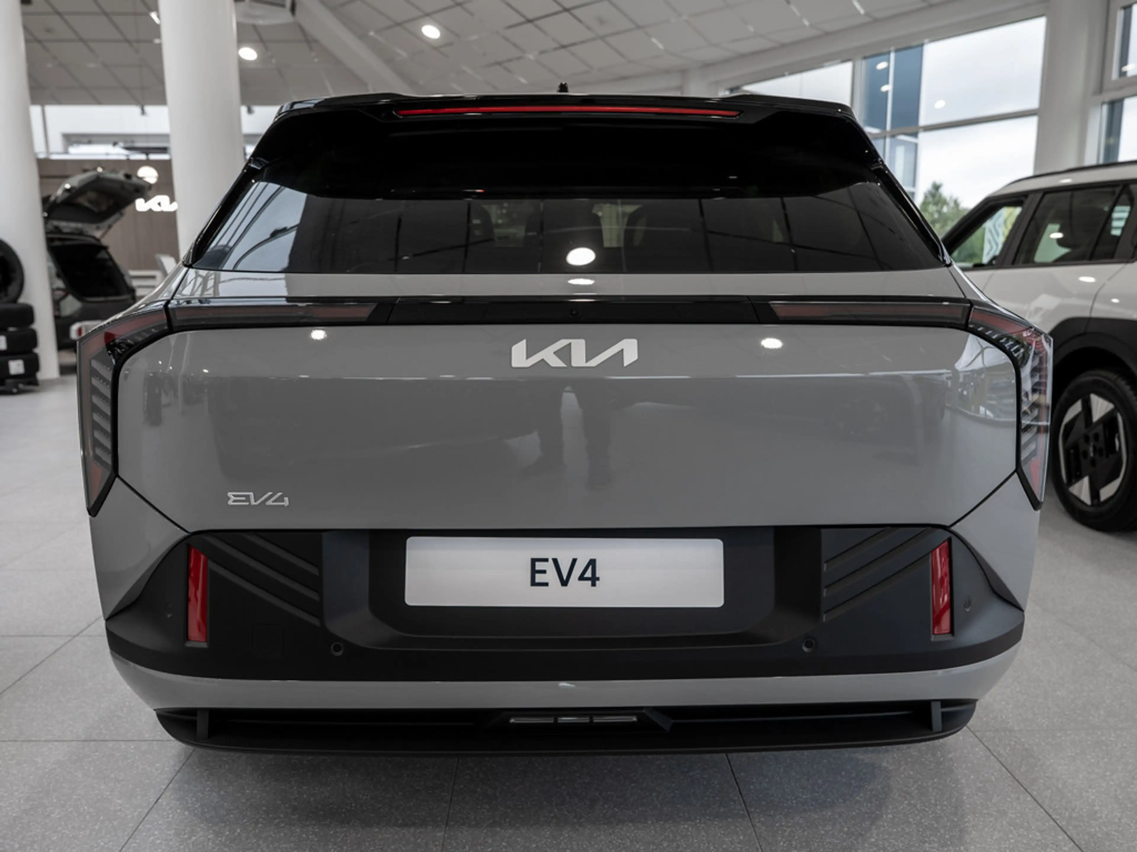 Kia EV4 Earth 360° ACC NAVI H/K KAMERA SHZ PDC — photo 6