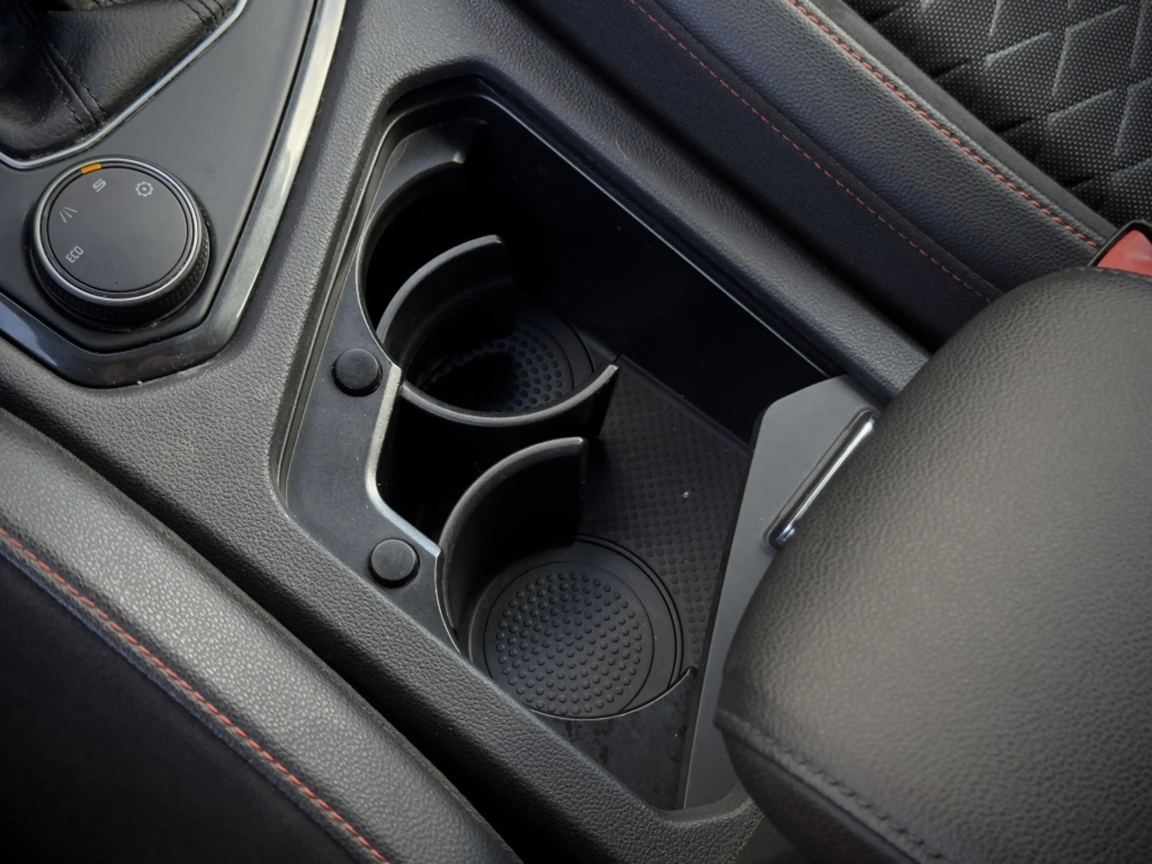 SEAT Tarraco | FR e-Hybrid | SOH 96% | Adaptive Cruise | Trekha — photo 33
