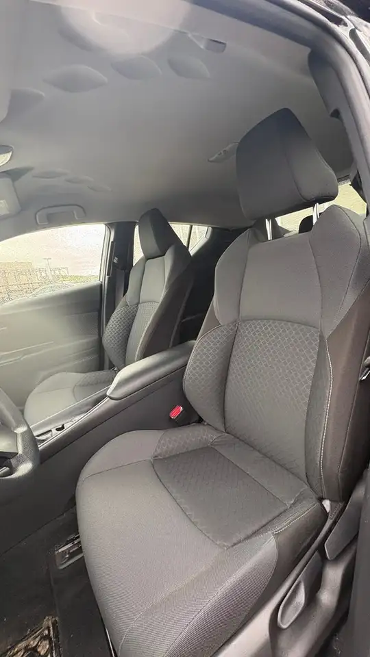 Toyota C-HR снимка Toyota C-HR