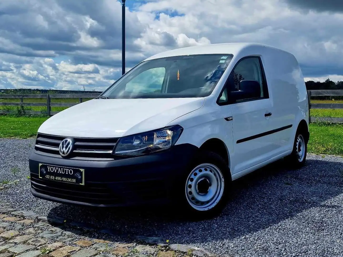 Volkswagen Caddy 1.4 TGI Conceptline CNG air co Wit - 2