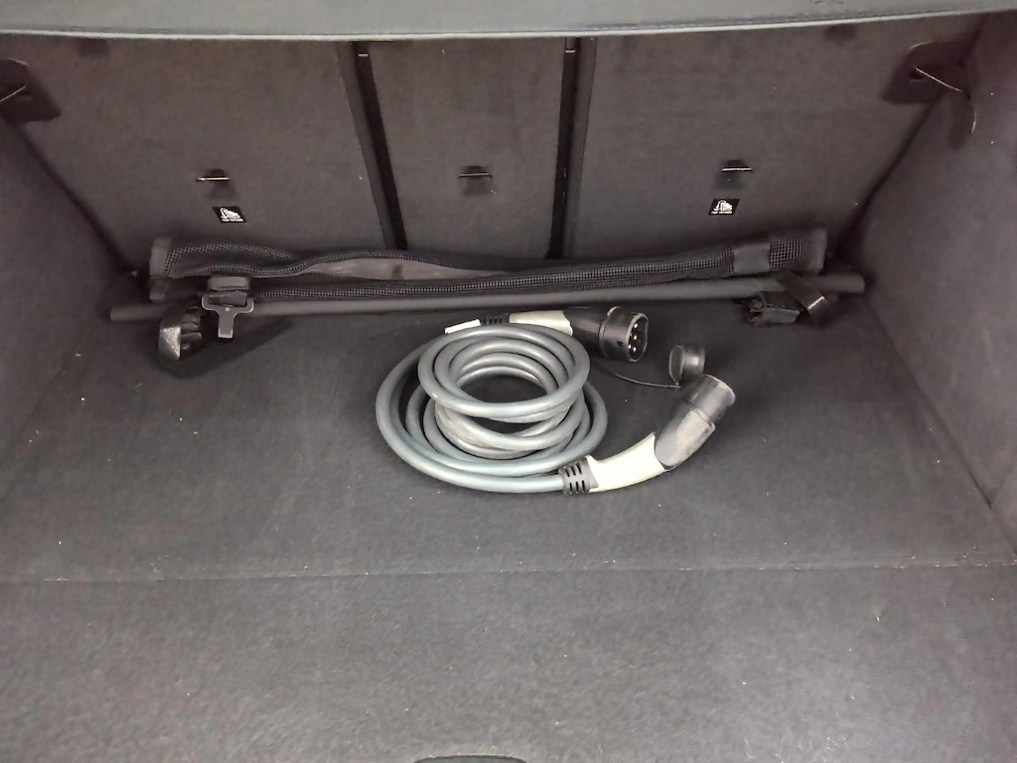 BMW iX3 Executive 80 kWh SOH 96% 3 Fase [trekhaak Panorama — photo 8