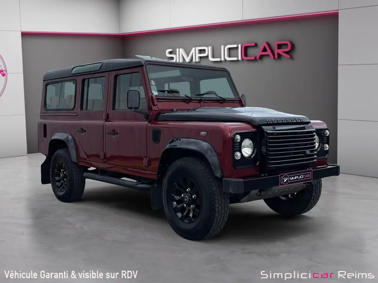 Land Rover Defender