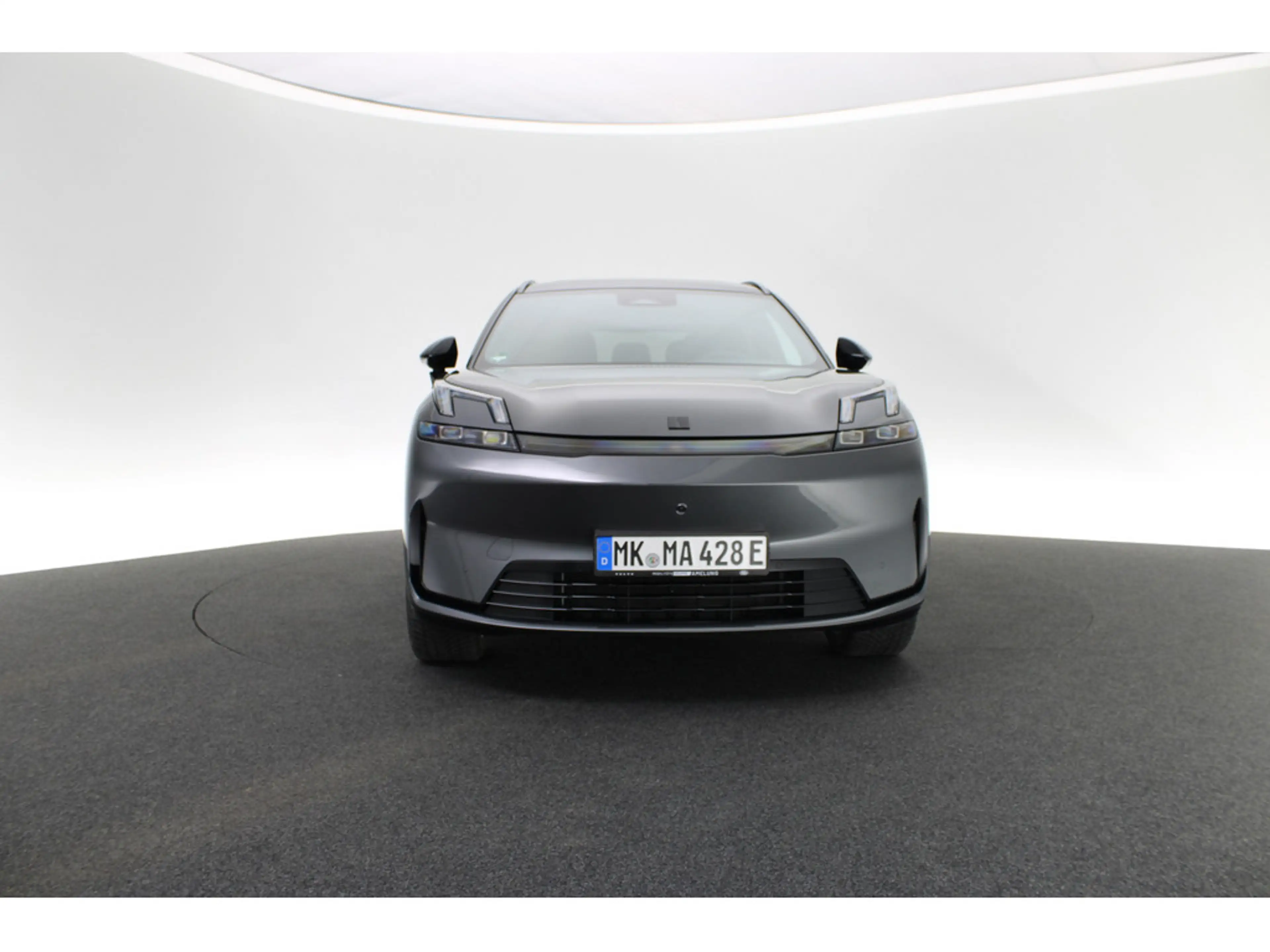 Lynk & Co 08 More — photo 10