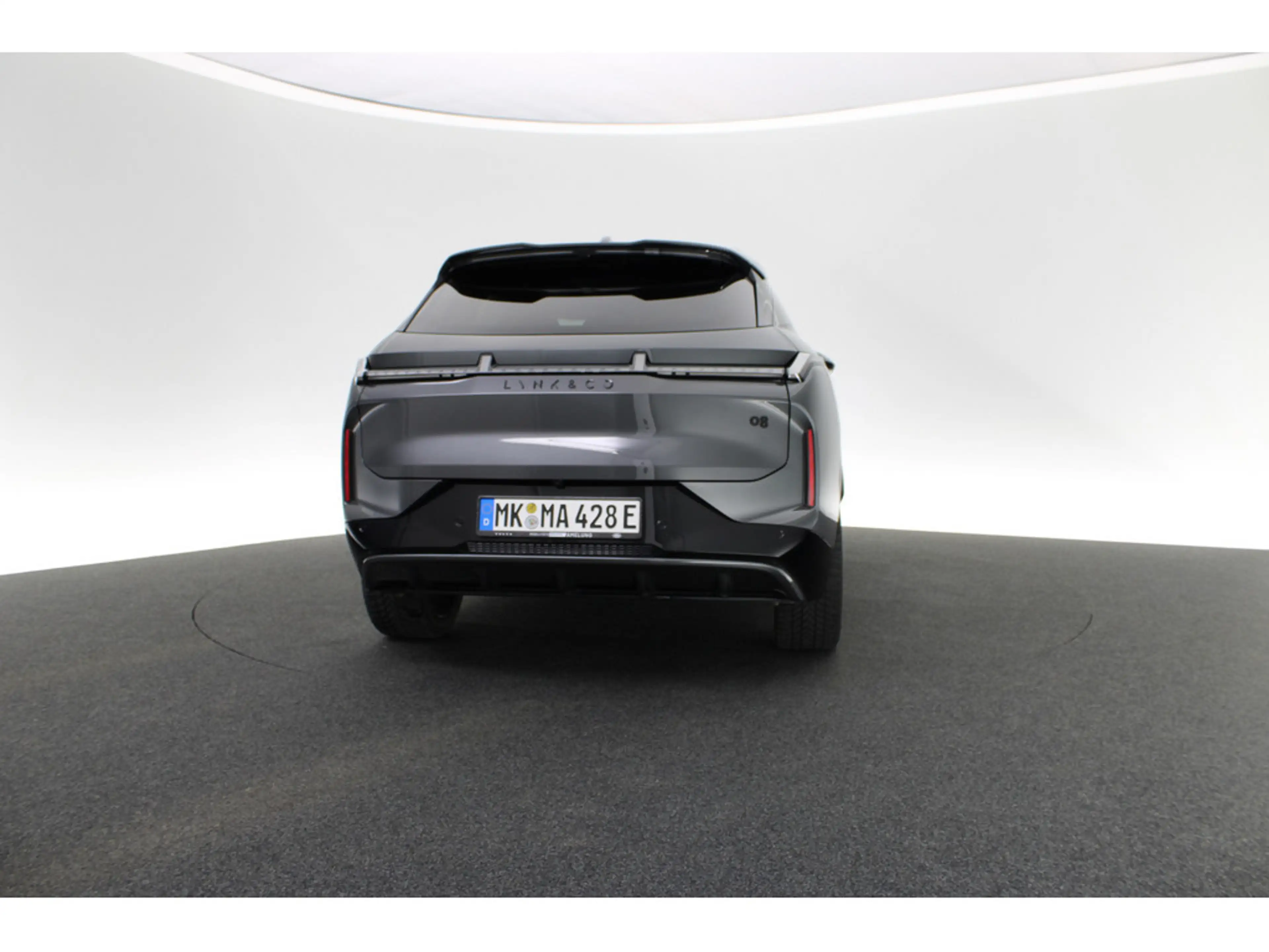 Lynk & Co 08 More — photo 6