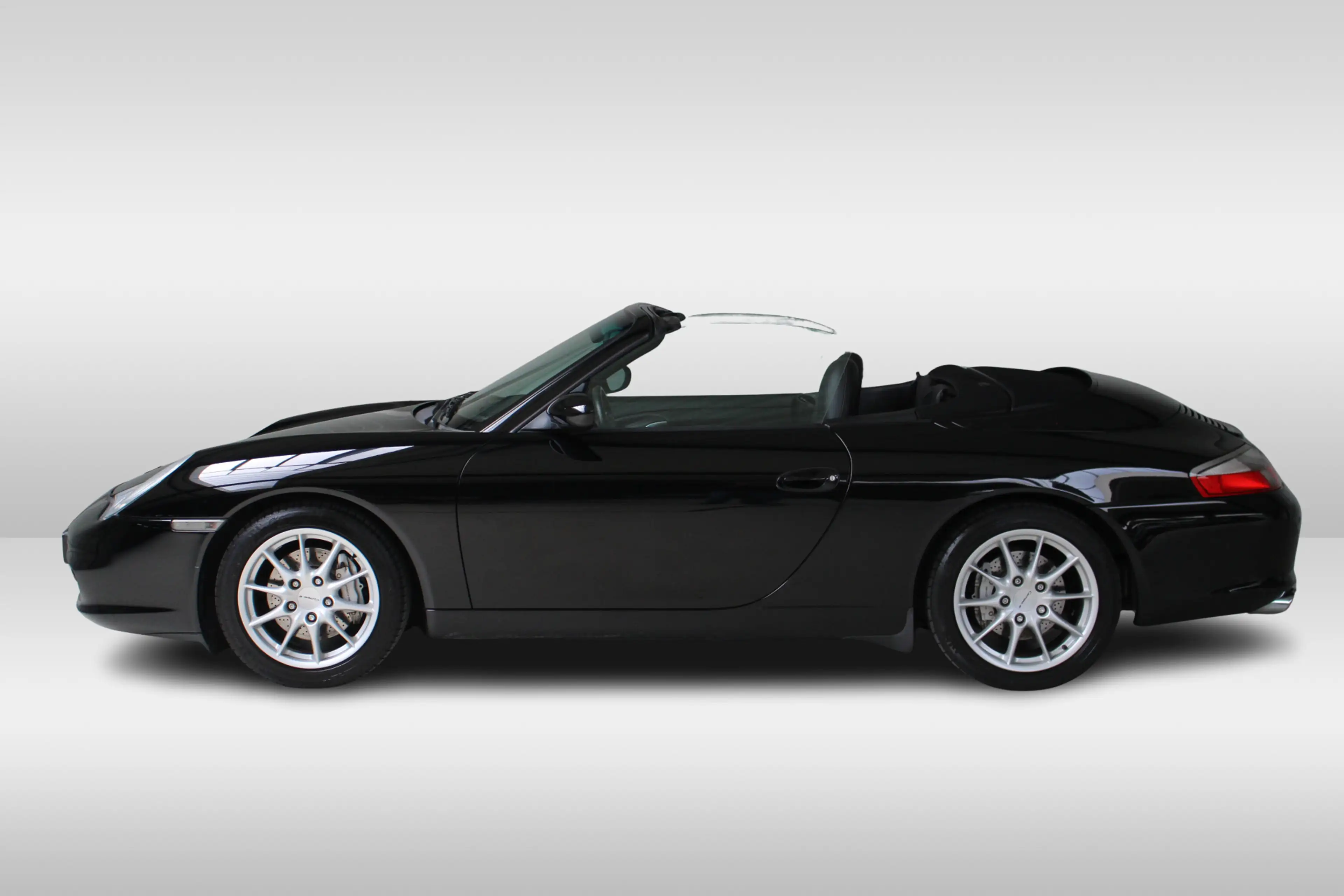 Porsche 996 Cabrio 3.6 Carrera 4 Automaat Leder | Xenon | Navi — photo 2