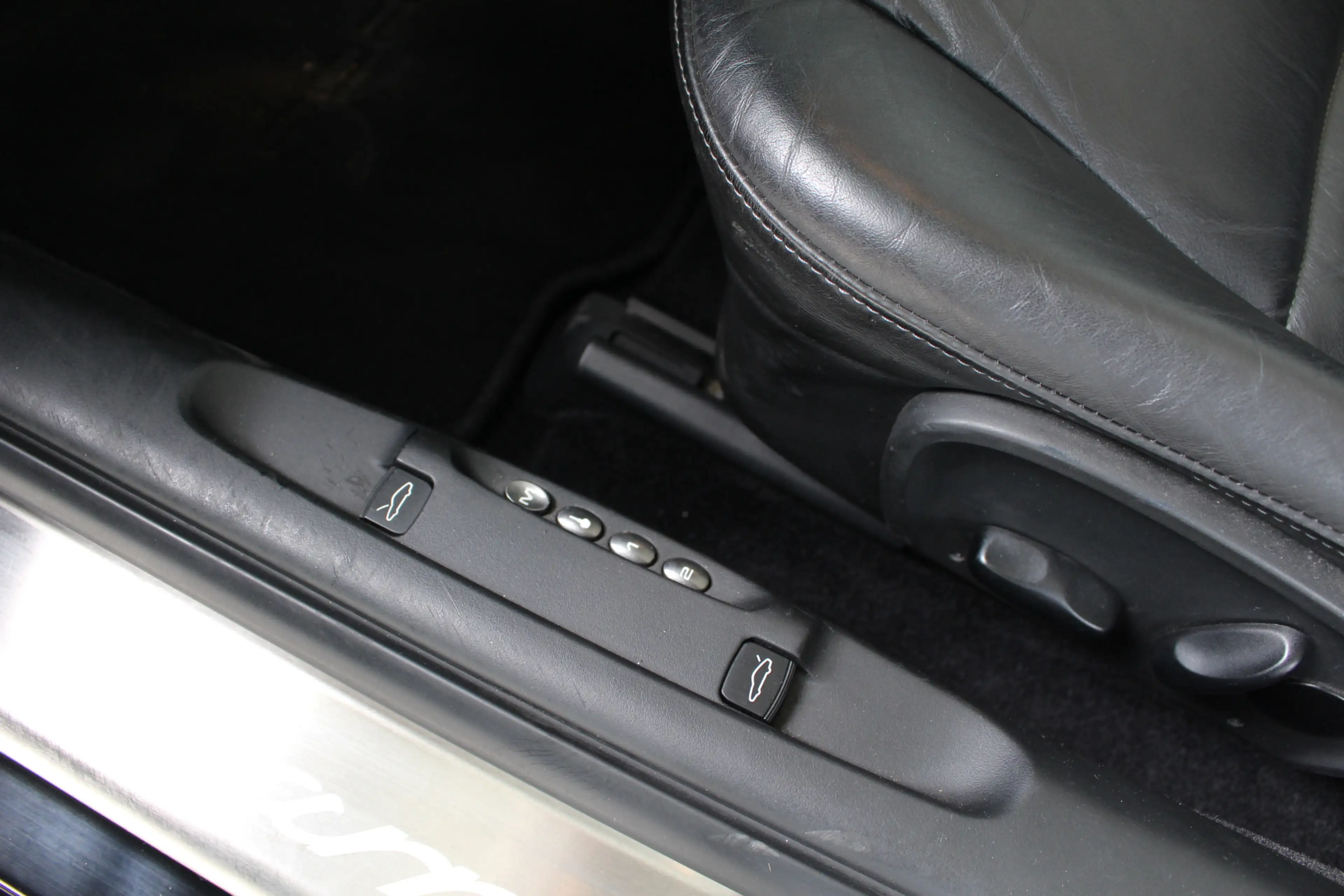 Porsche 996 Cabrio 3.6 Carrera 4 Automaat Leder | Xenon | Navi — photo 9