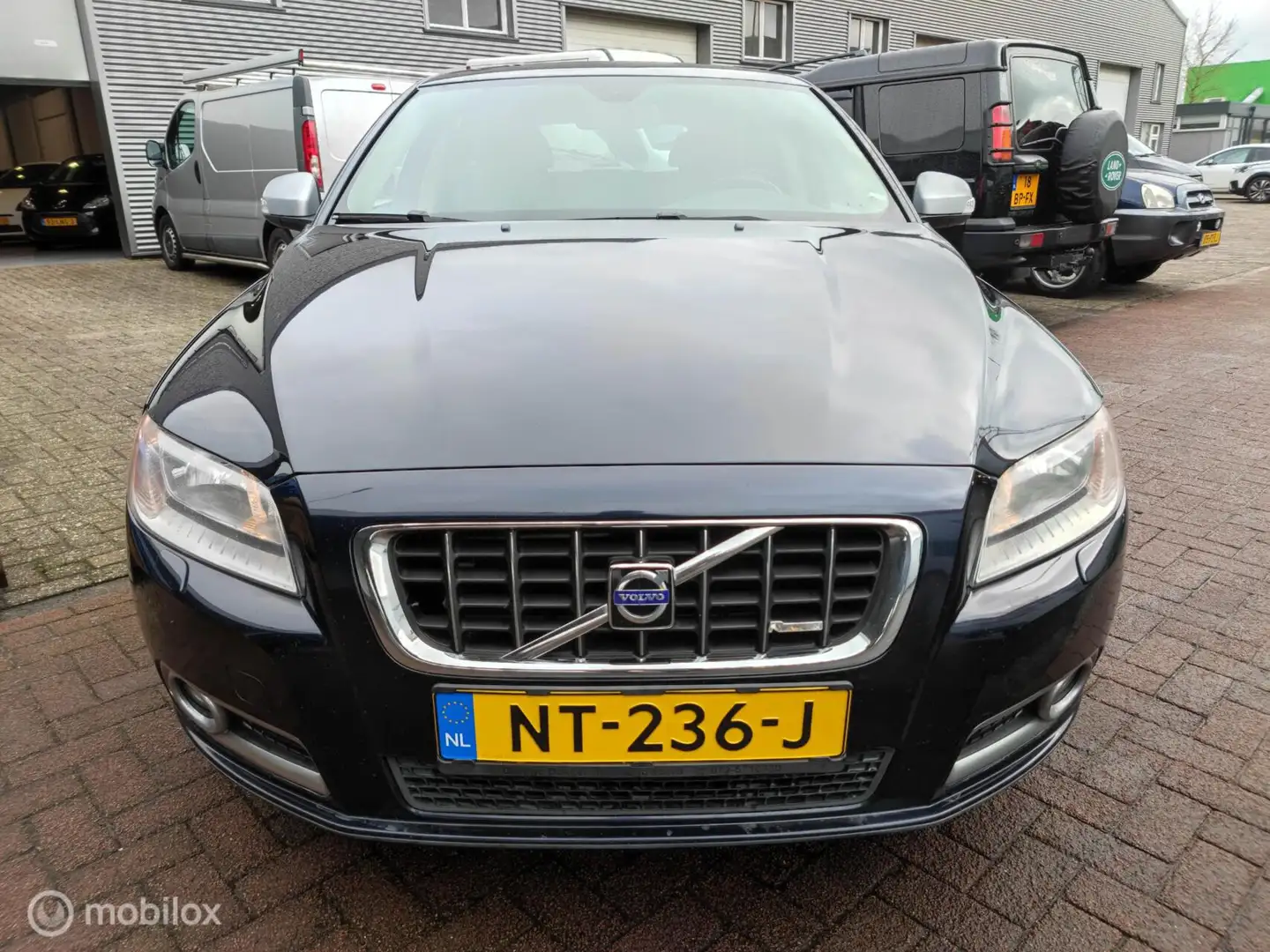 Volvo V70 2.0 Kinetic Clima R-look LM18 nieuwe APK keuring✅ Bleu - 2