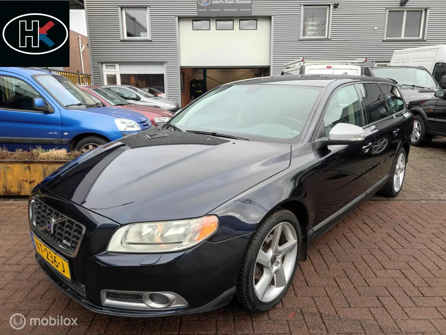 Volvo V70 2.0 Kinetic Clima R-look LM18 nieuwe APK keuring✅ Bleu - 1