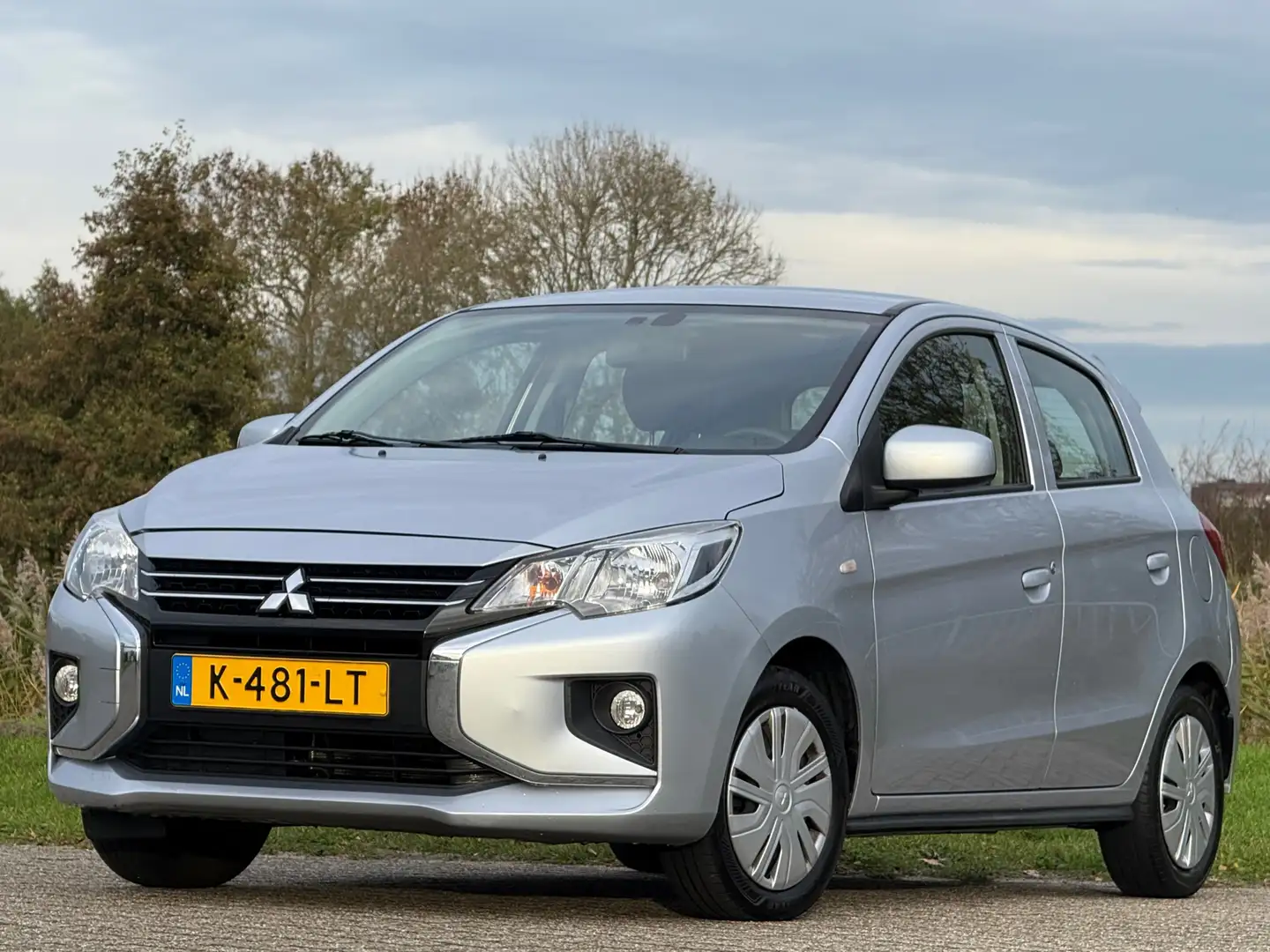 Mitsubishi Space Star 1.0 Cool Plus - Starlight Silver - Airco/Electrisc Grijs - 2