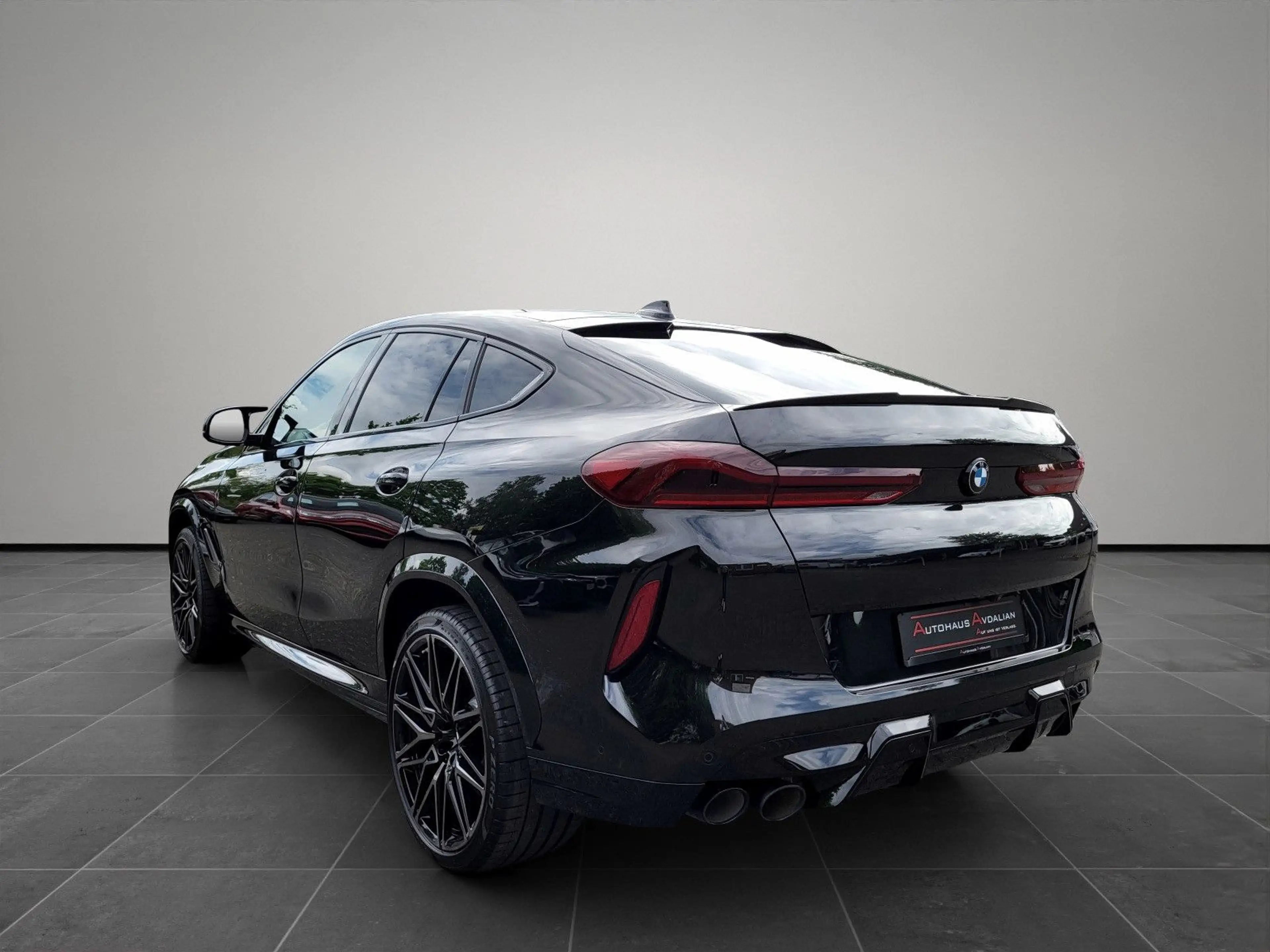 BMW X6 M Competition 360°|LASER|SOFT-CLOSE|HUD|H&K — photo 3
