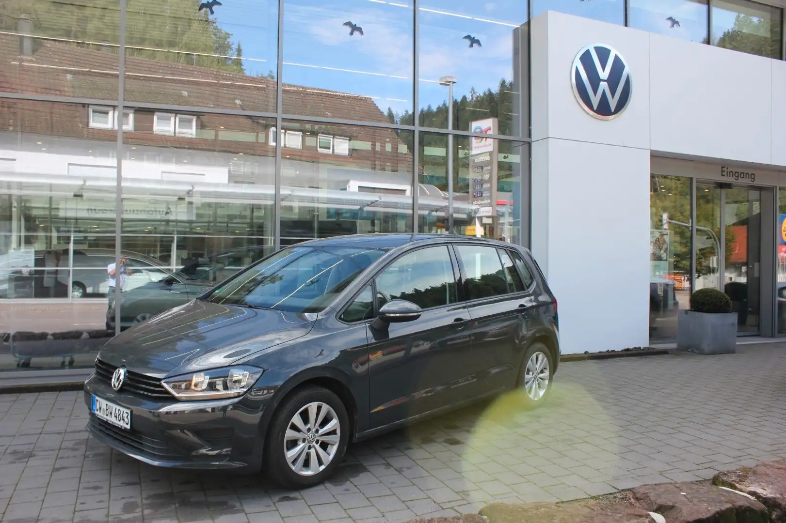Volkswagen Golf Sportsvan VII Trendline 1.2 TSI Klima,AHK, Grau - 1