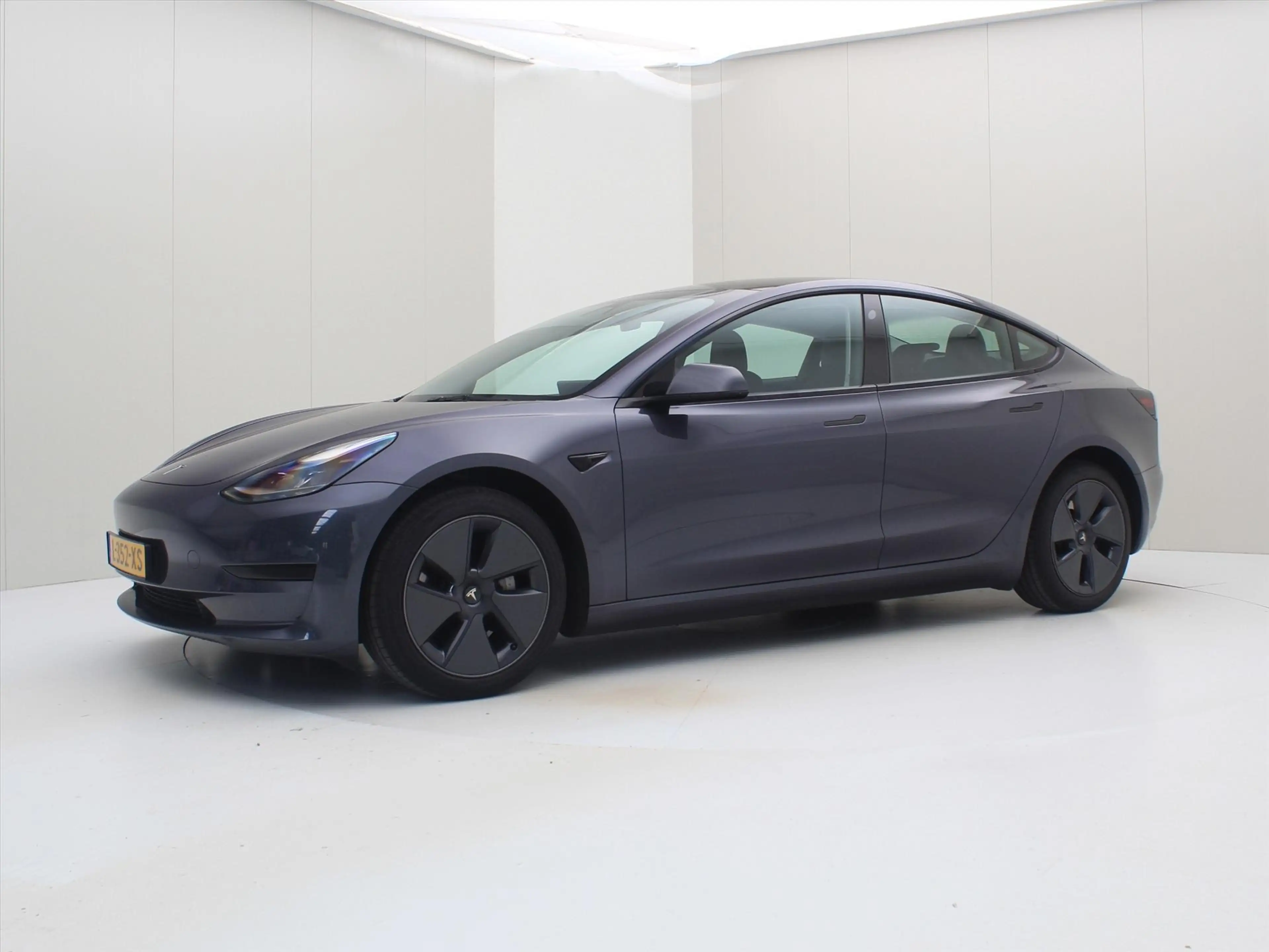 Tesla Model 3 Standard RWD Plus FACELIFT 90,6% SoH [ LFP-ACCU+WA — photo 7