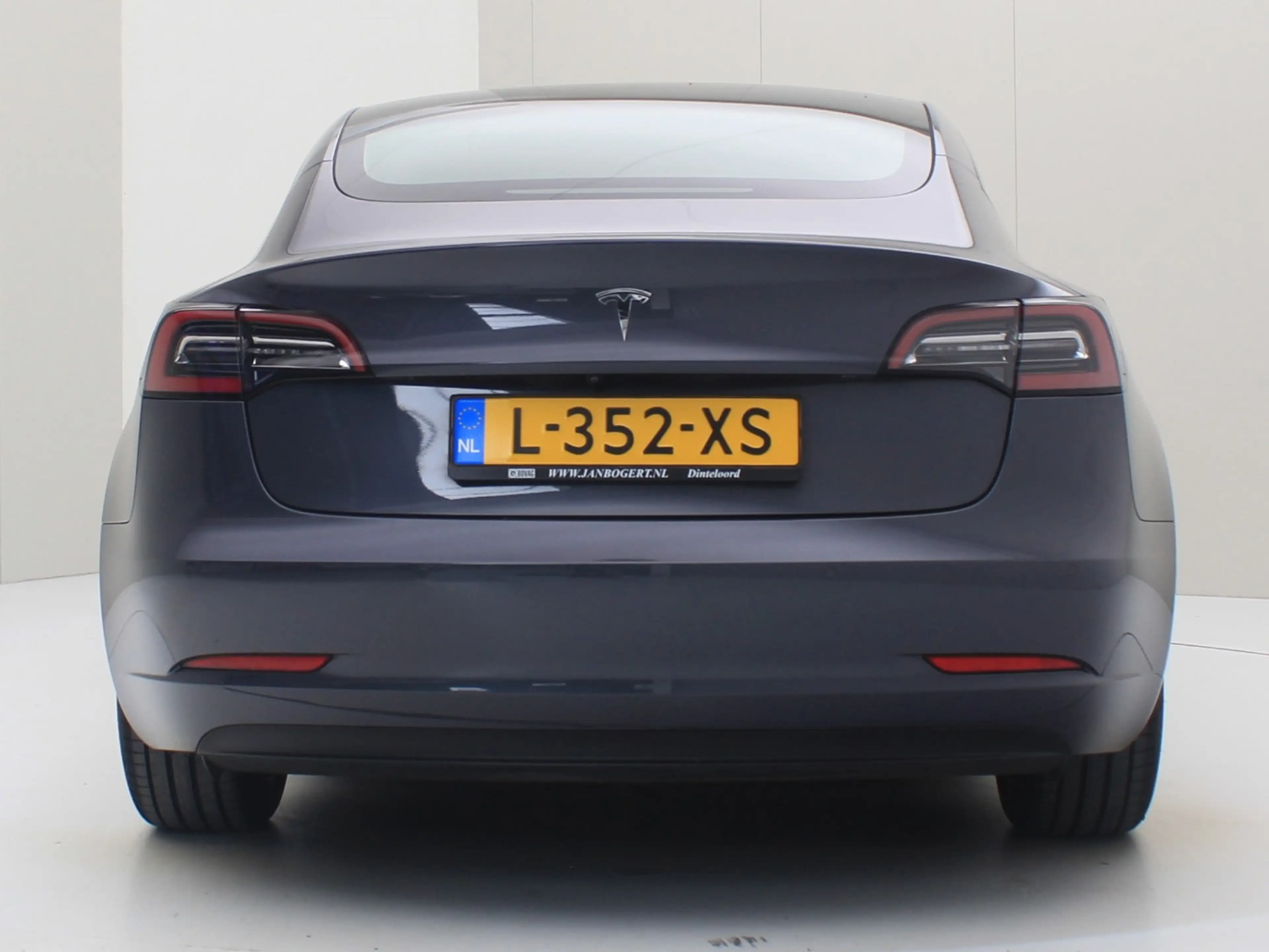 Tesla Model 3 Standard RWD Plus FACELIFT 90,6% SoH [ LFP-ACCU+WA — photo 6