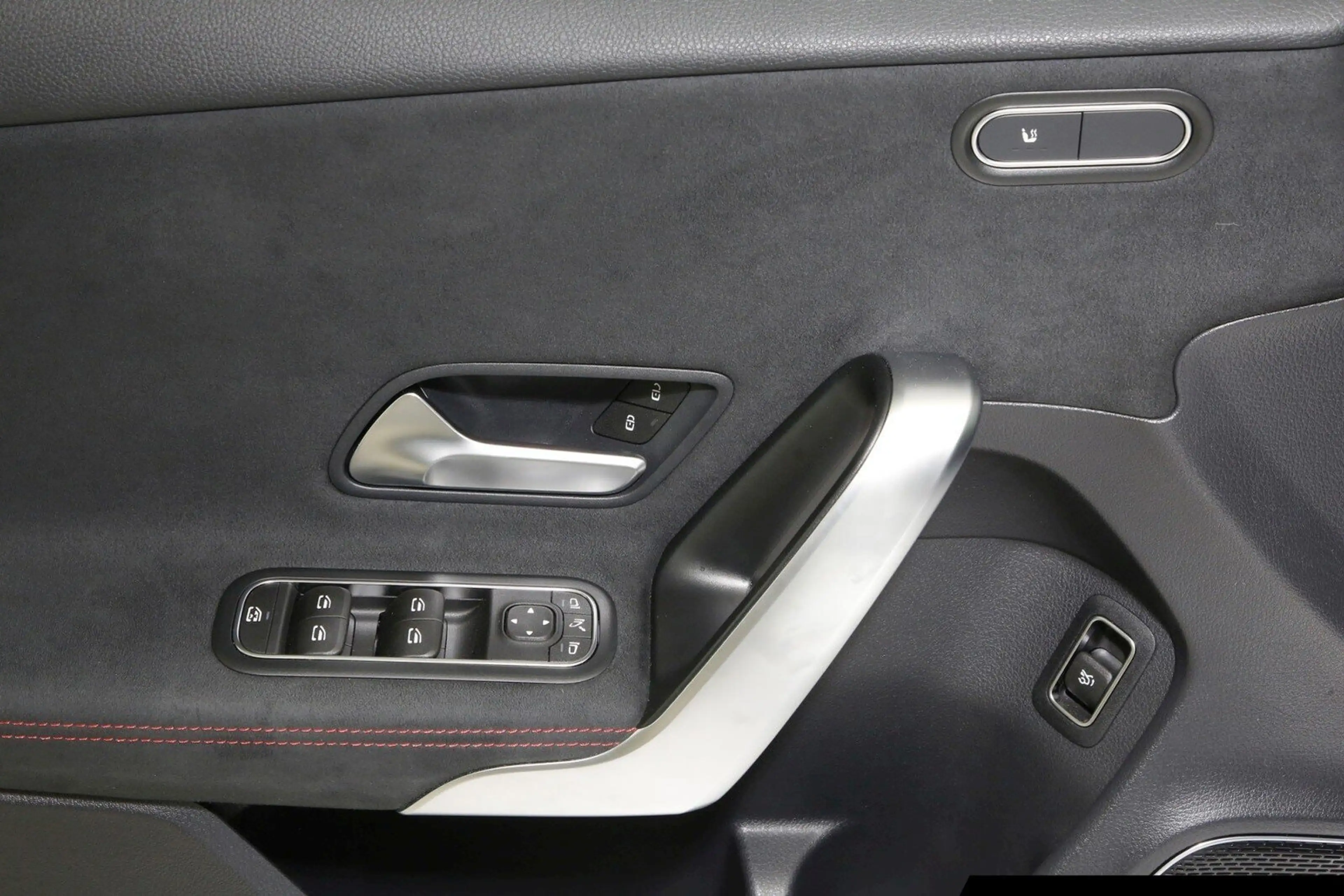 Mercedes-Benz A 35 AMG A35 4M Limousine AMG 360°/Burmes/Night/Aeropaket — photo 14