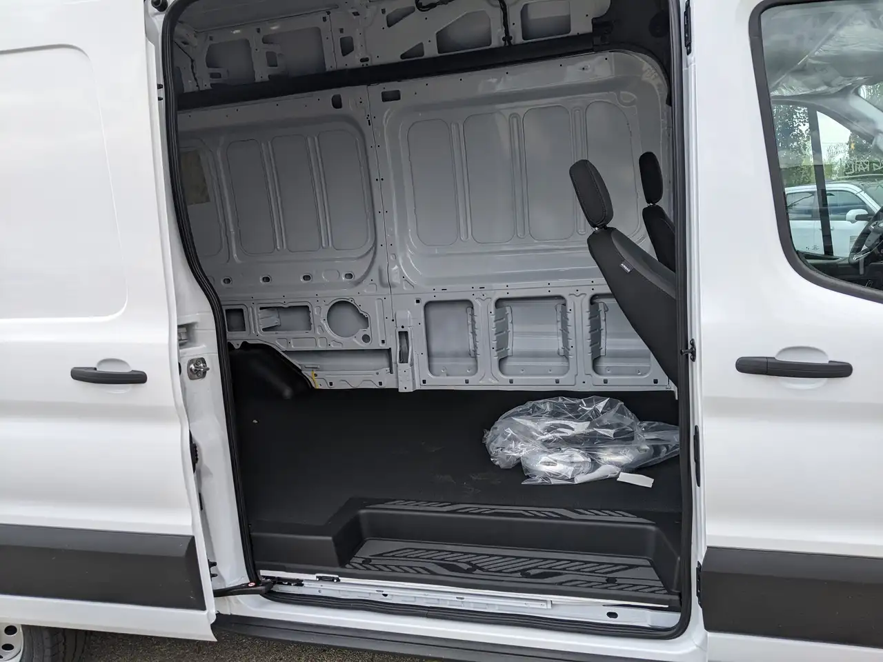 Ford Transit Cargo Van photo Ford Transit Cargo Van