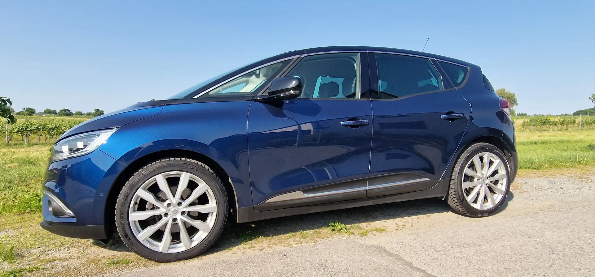 Renault Scenic Scénic Energy TCe 160 EDC Initiale Blau - 1