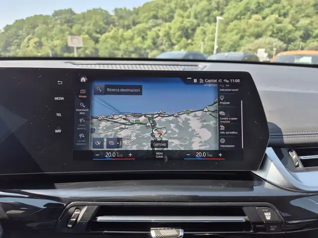 BMW X1 view 11