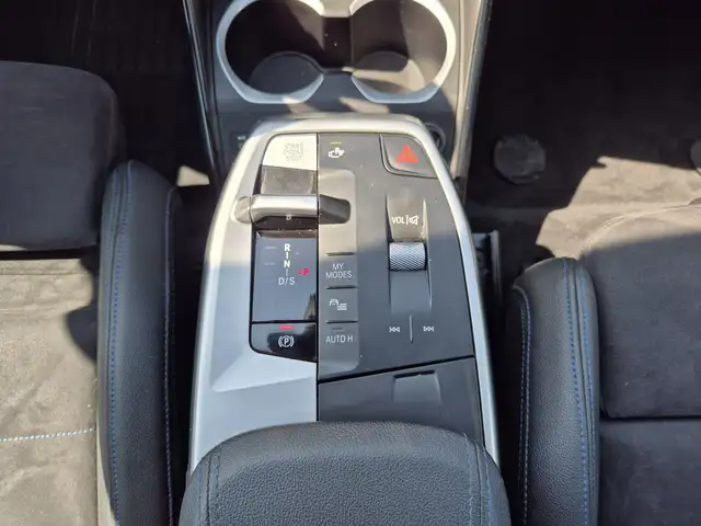 BMW X1 view 10
