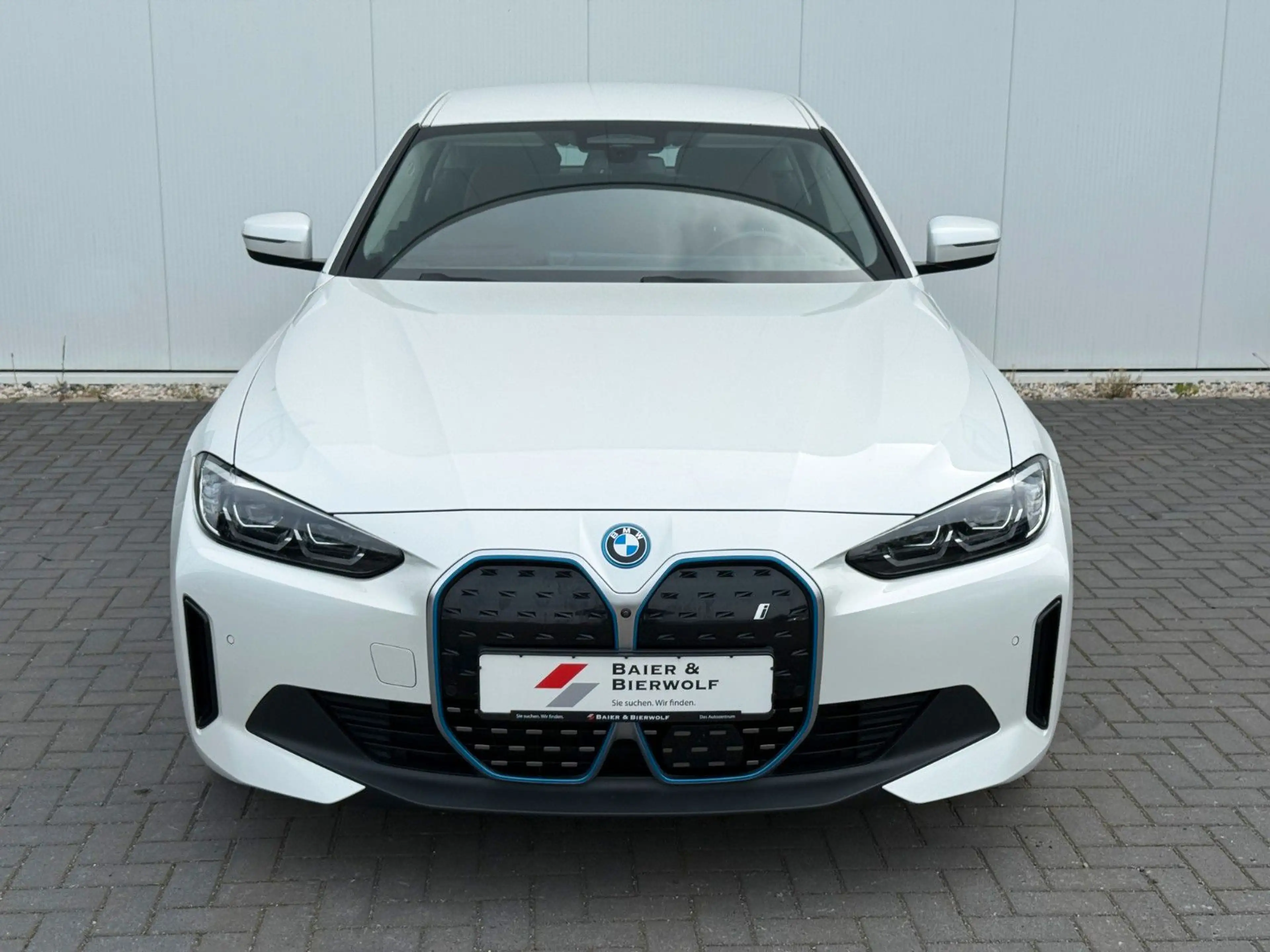 BMW i4 Gran Coupe 35 eDrive LED 360GRAD KAMERA KEYL. — photo 2