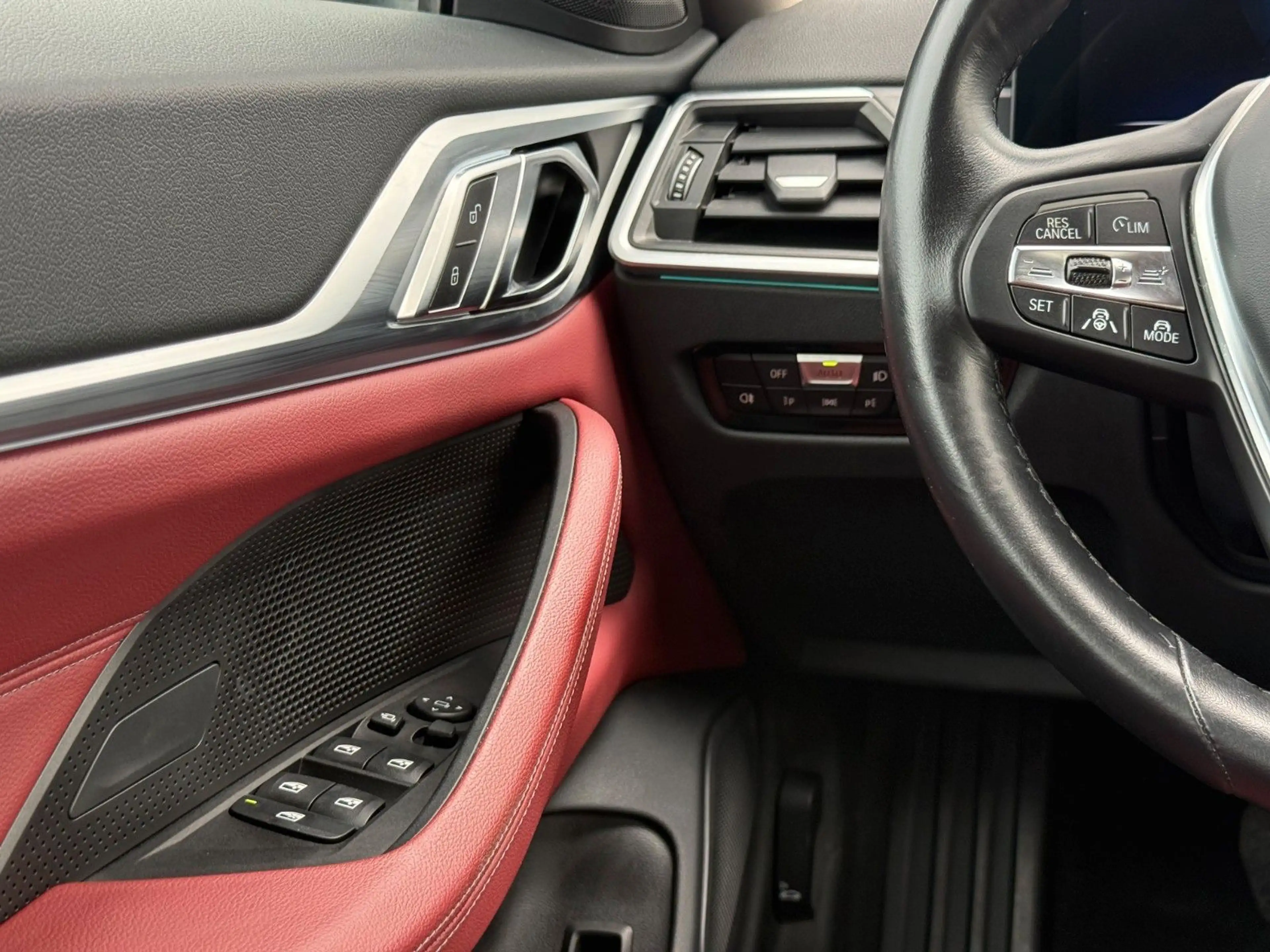 BMW i4 Gran Coupe 35 eDrive LED 360GRAD KAMERA KEYL. — photo 9