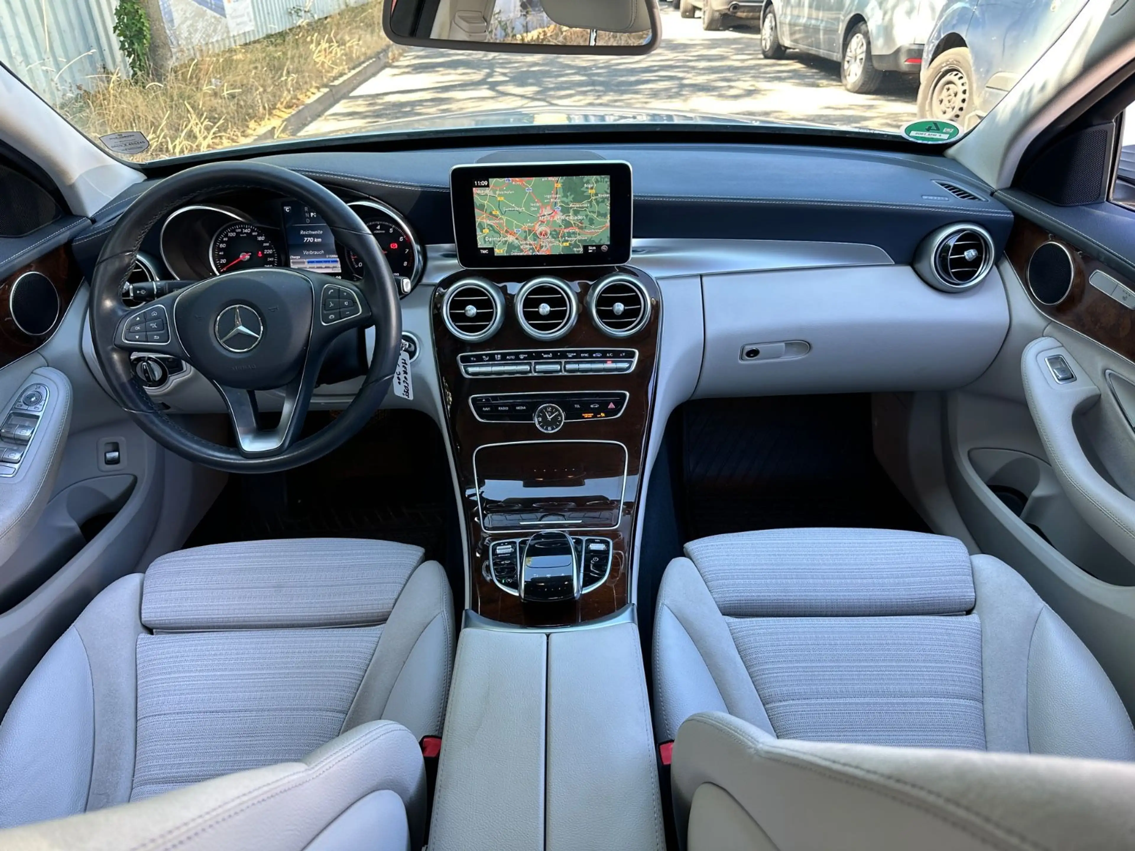 Mercedes-Benz C 300 Lim. Aut. Exclusive *1.Hand *AHK * LED * — photo 5