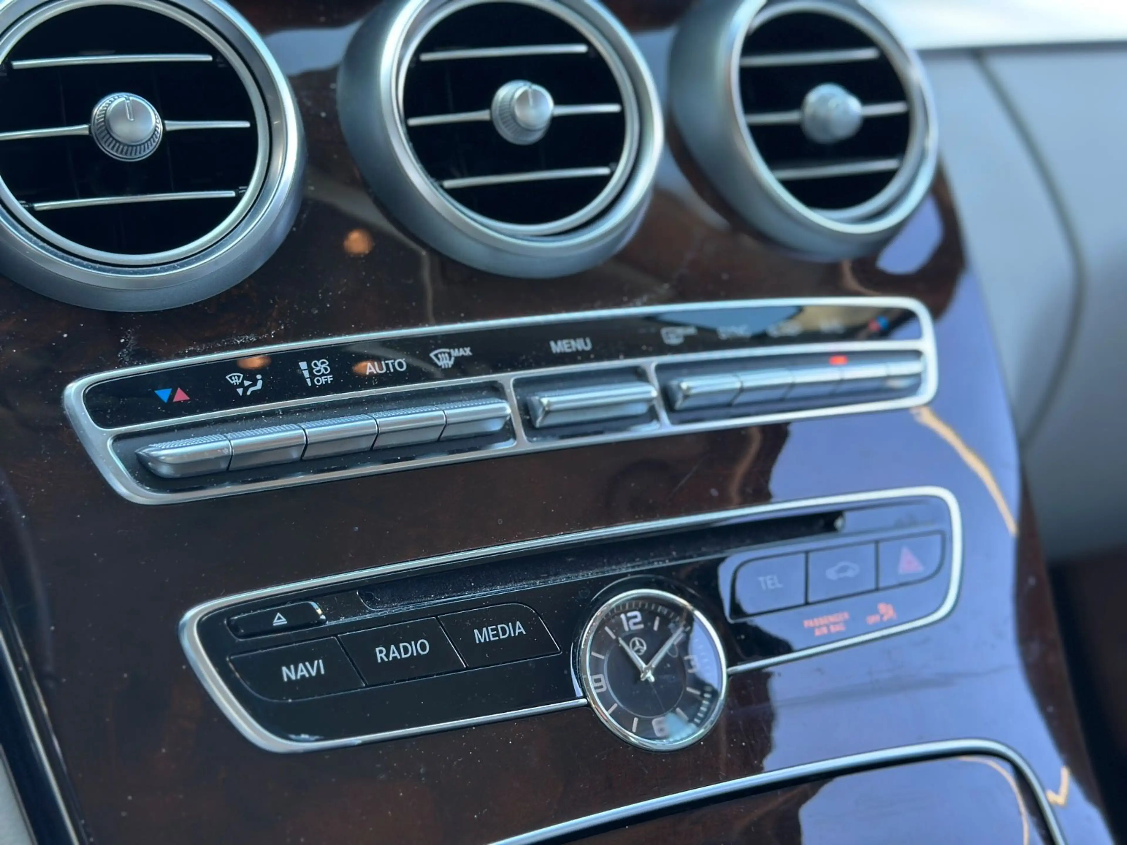 Mercedes-Benz C 300 Lim. Aut. Exclusive *1.Hand *AHK * LED * — photo 9