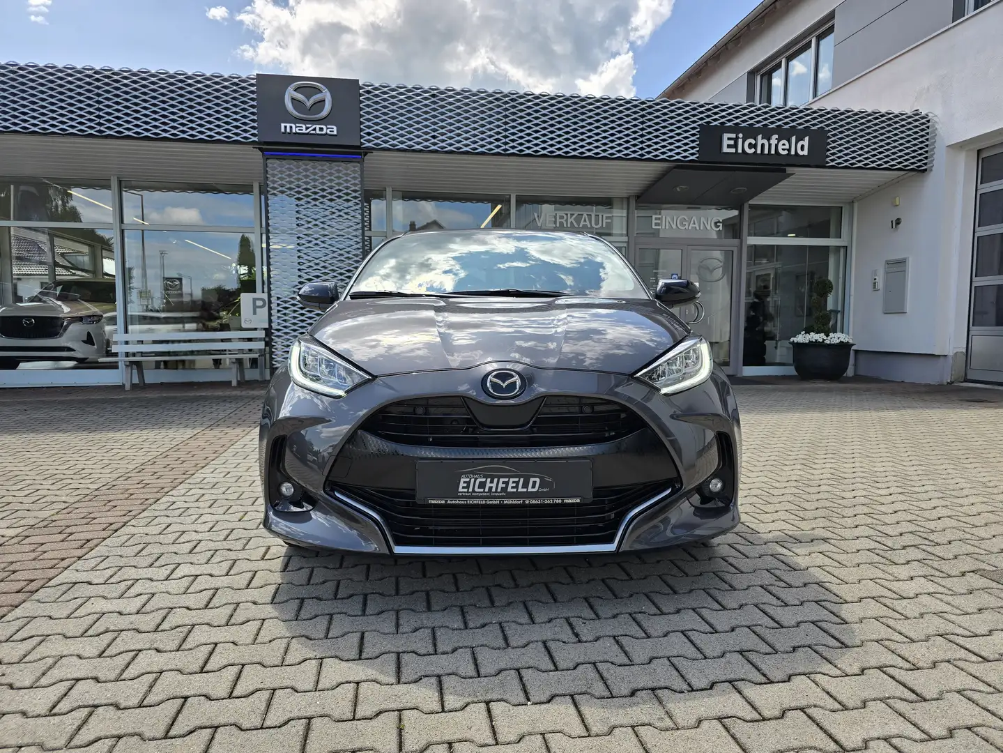 Mazda 2 Hybrid AGILE COMFORT-P SAFETY-P 1.5L VVT-i 116 PS Grau - 1