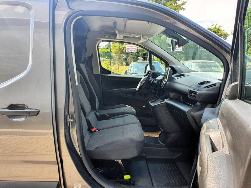 Peugeot Partner LONG CHASSIS - UTILITAIRE🟢1.5 DIESEL 131CV - 1ER MAIN - BOITE AUTO - CAMERA — photo 14