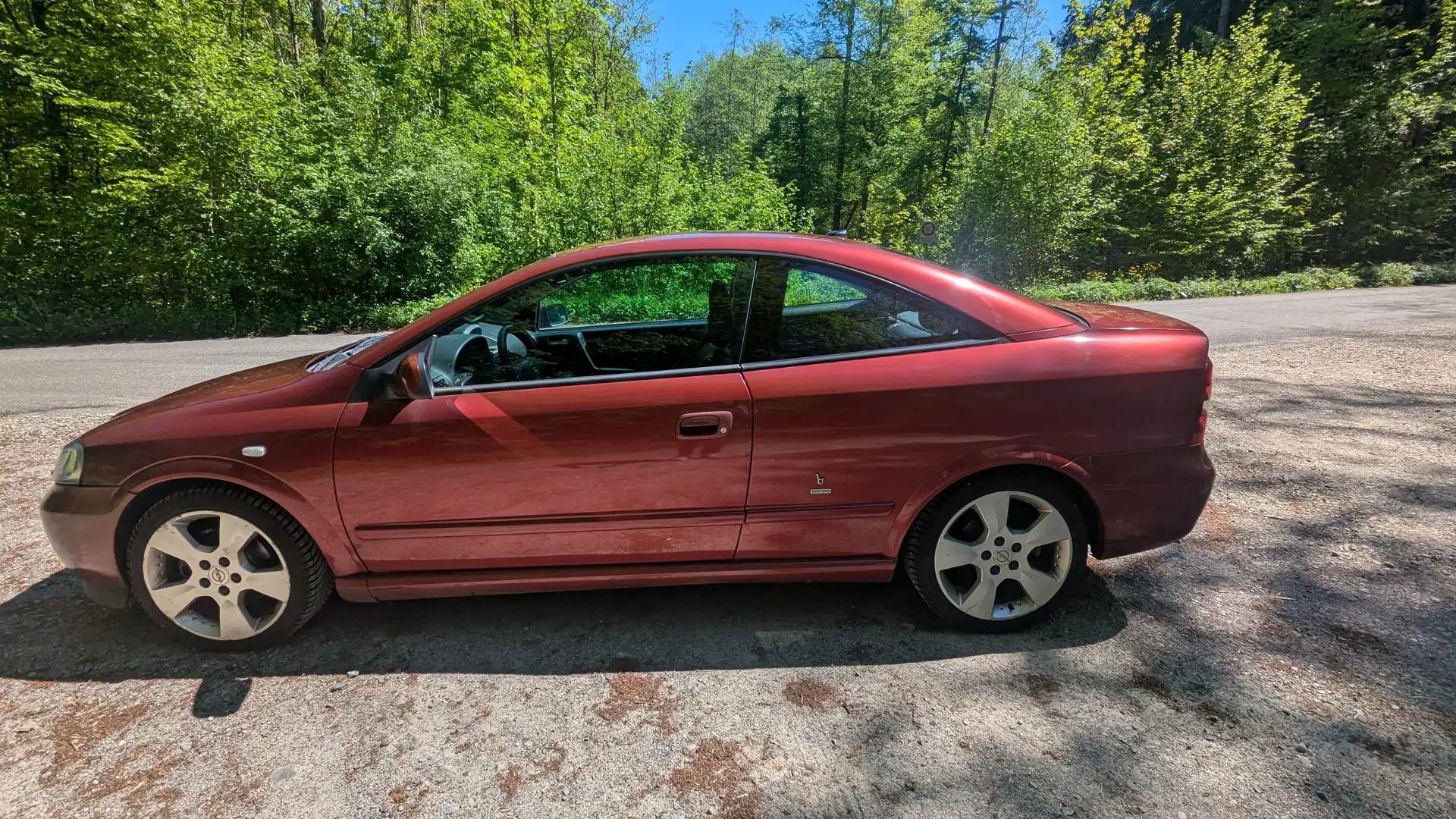 Opel Astra Astra 2.2 16V Coupe Rojo - 2