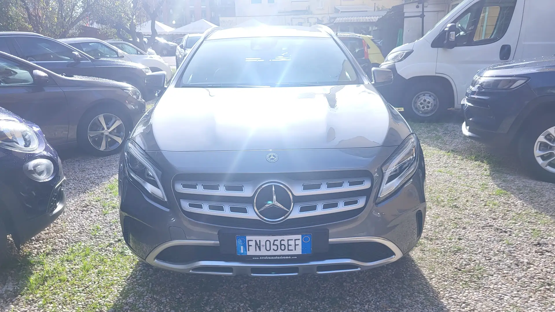 Mercedes-Benz GLA 200 GLA-X156 2017 d Sport auto Gris - 2