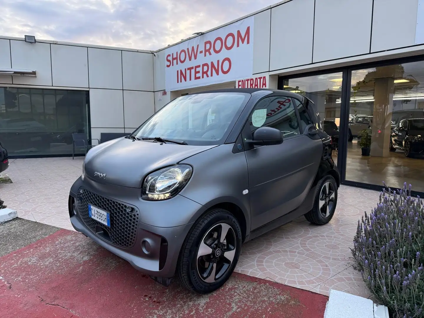 smart forTwo Fortwo eq British Green 4,6kW Grigio - 2