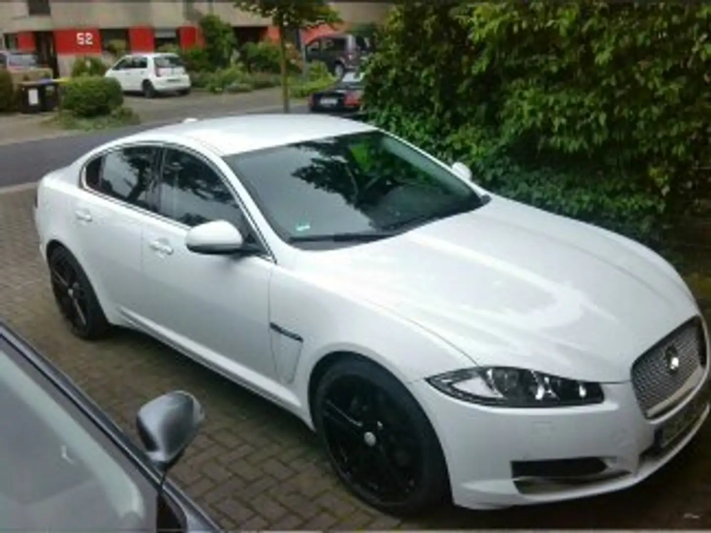 Jaguar XF XF 2.2 Diesel Weiß - 1