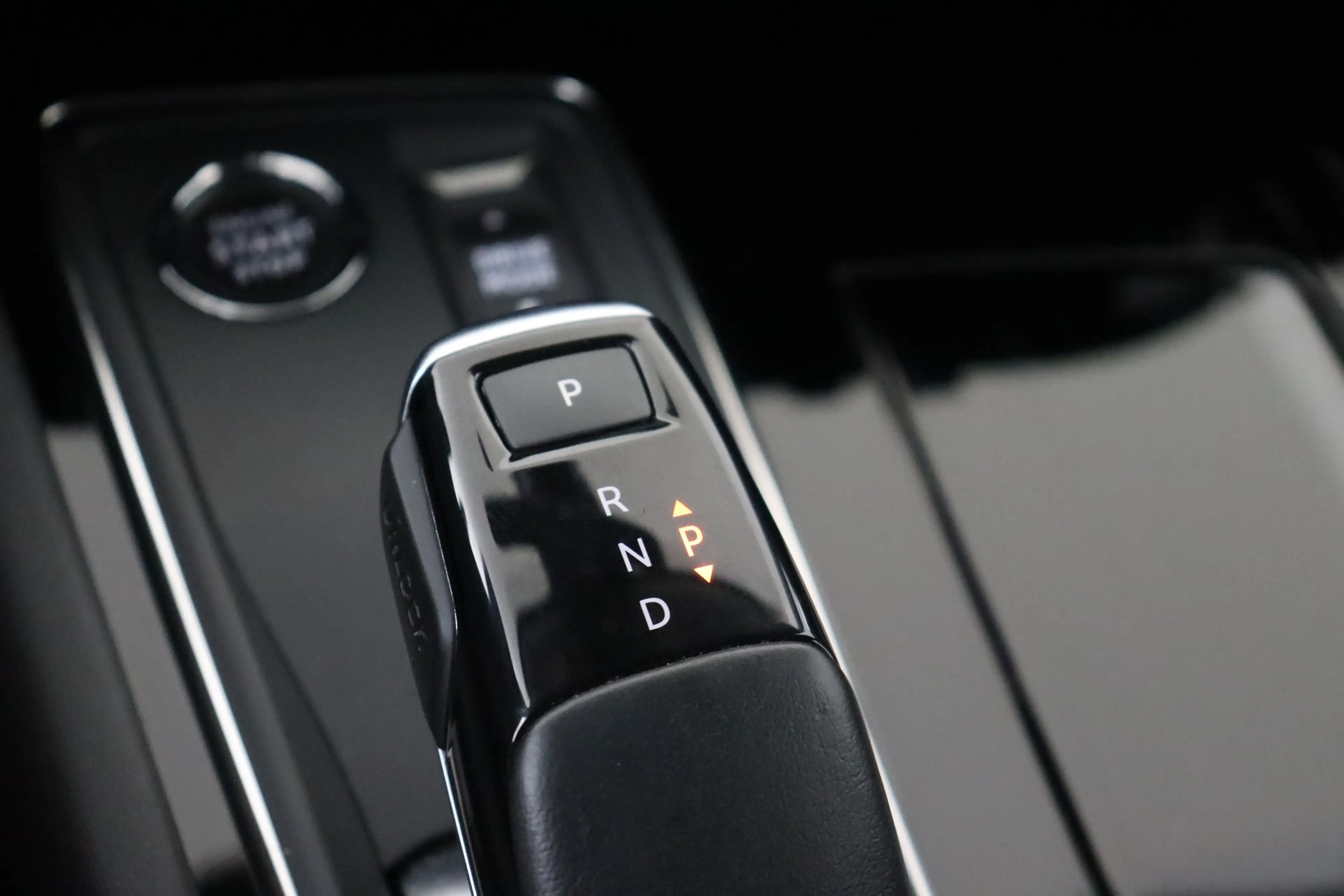 Peugeot 508 SW 1.5 BLUEHDI  + GPS + CAMERA + PDC + CRUISE + AL — photo 12