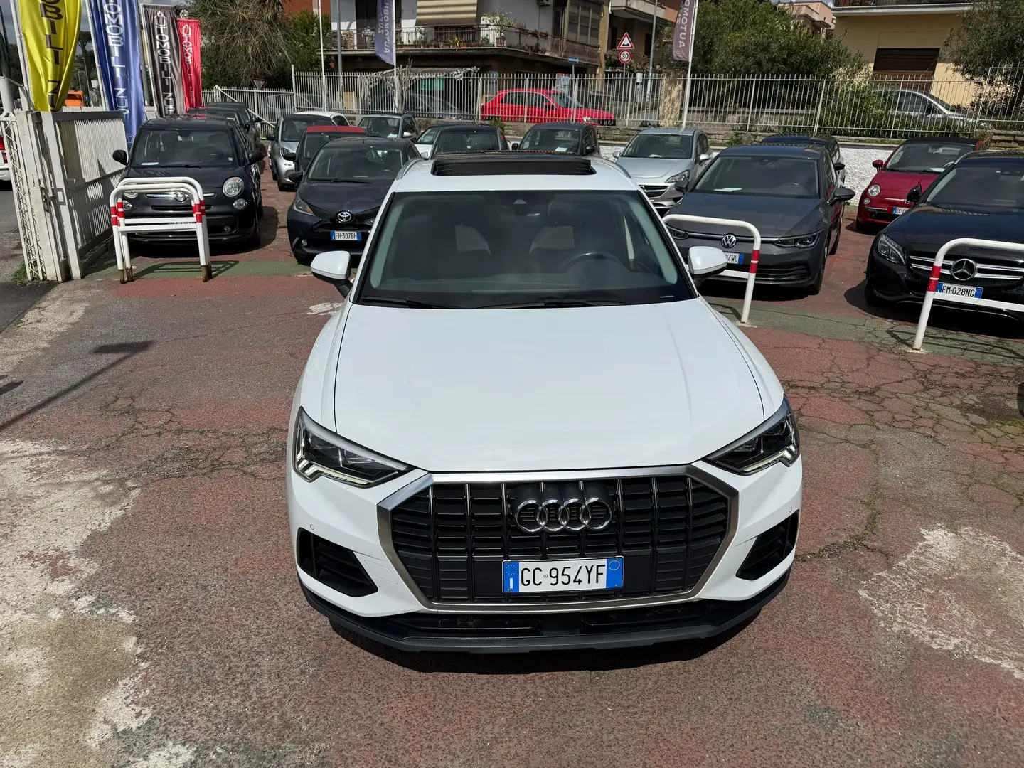 Audi Q3 1.5 HYBRID **CARPLAY/TETTO APRIBILE** Bianco - 2