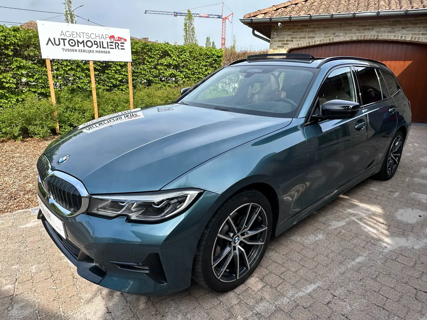 BMW 320 Touring dAS AdBlue (EU6d-TEMP) Verde - 1