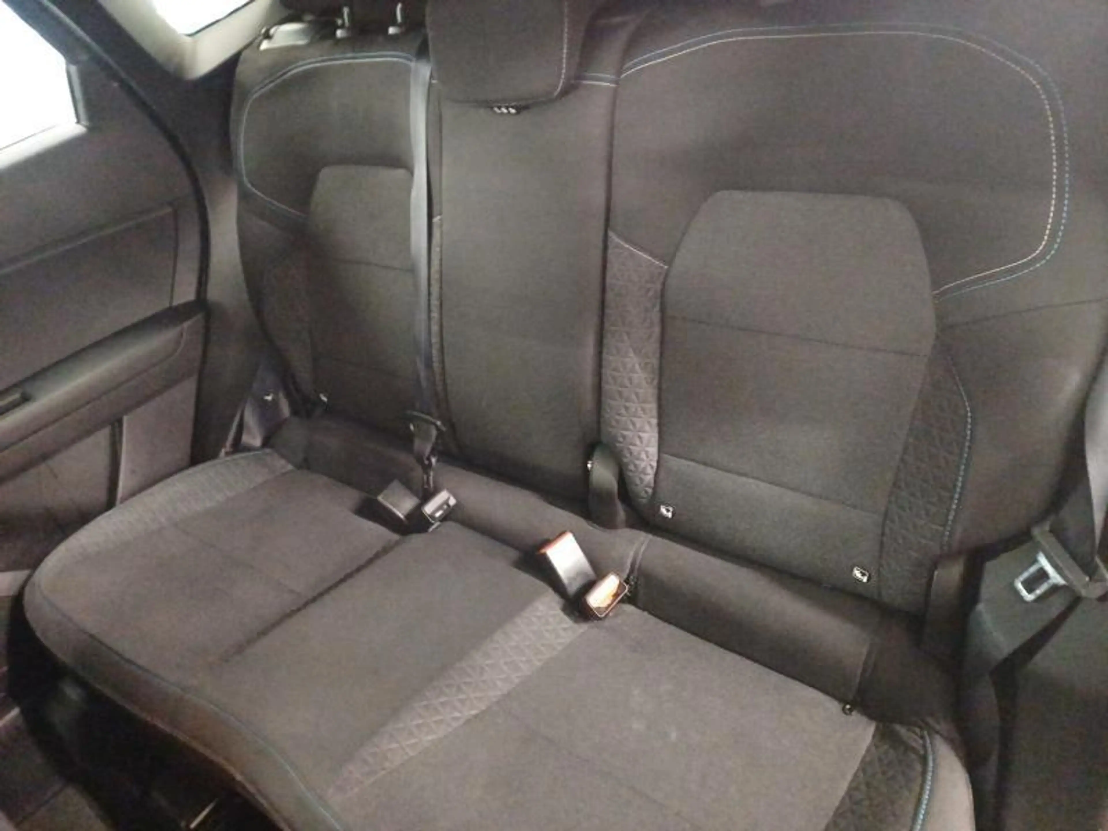 Renault Symbioz 1.6i E-TECH Evolution 145 Hp — photo 12