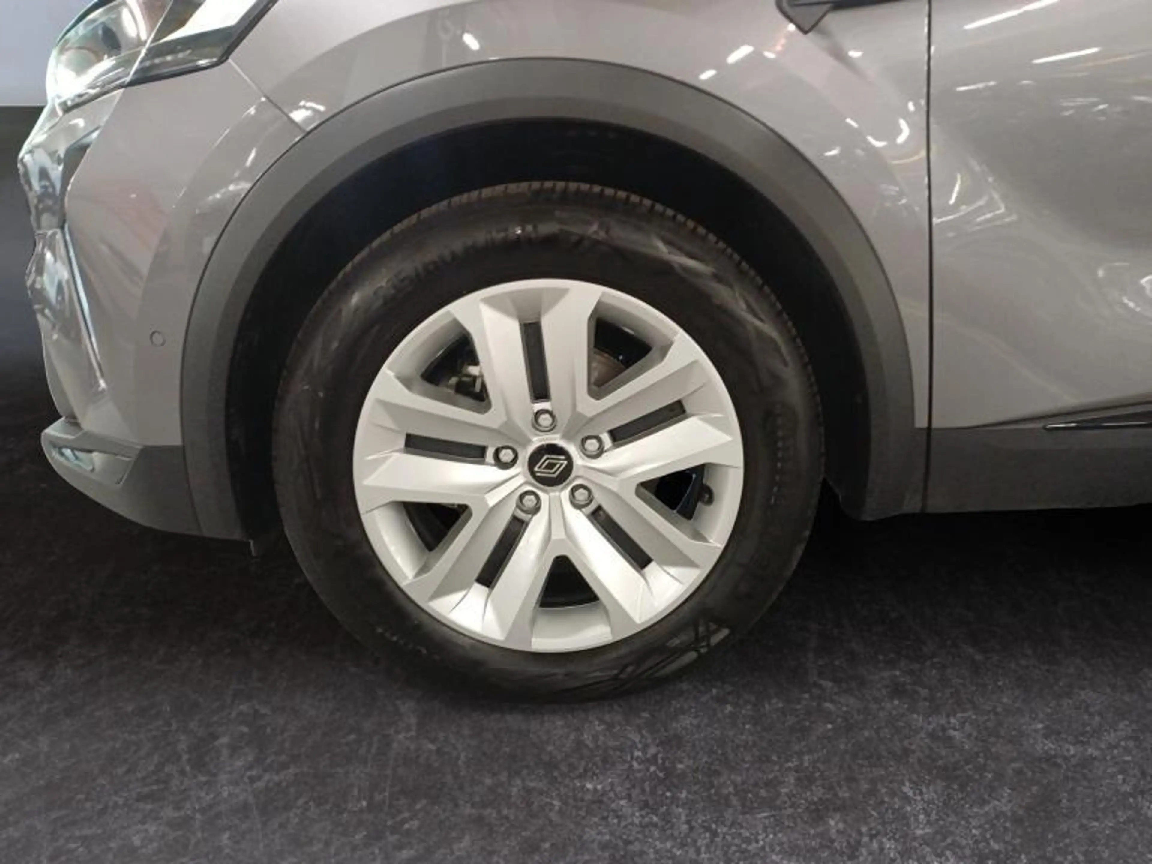 Renault Symbioz 1.6i E-TECH Evolution 145 Hp — photo 10