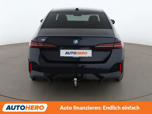 BMW I5 view 5