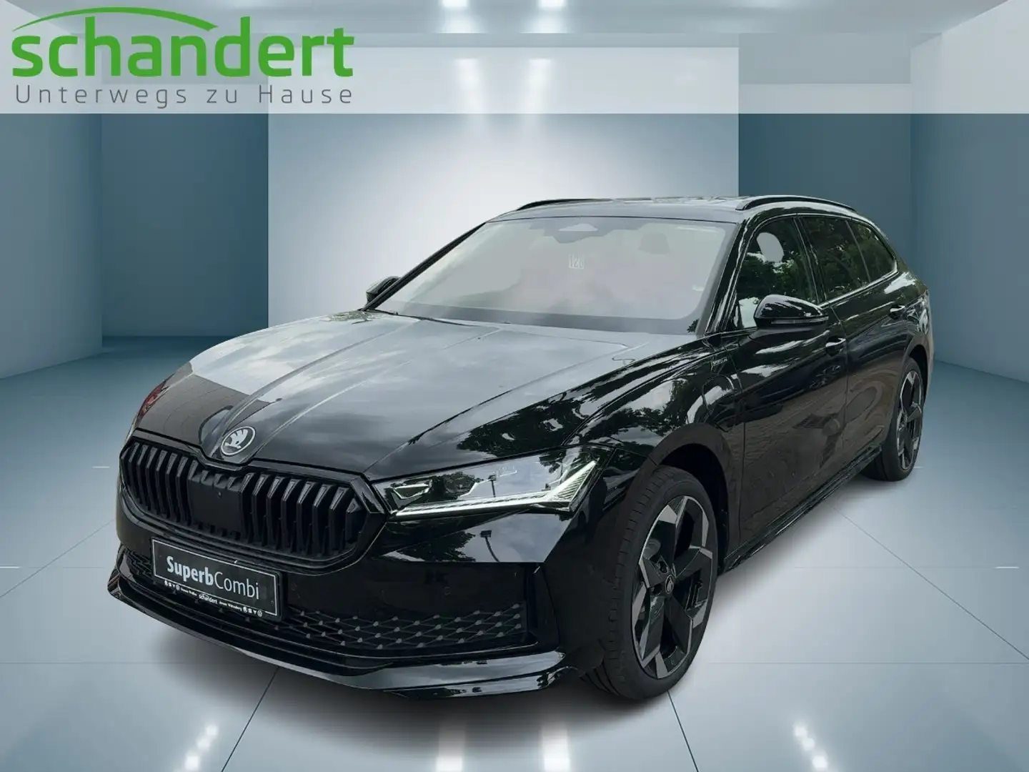 Skoda Superb Combi 1.5 TSI iV Sportline DSG Matrix AHK Pano Zwart - 1