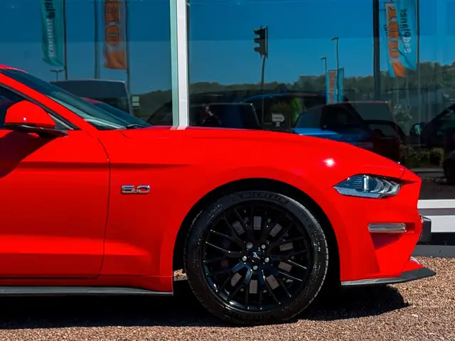 Ford Mustang view 15
