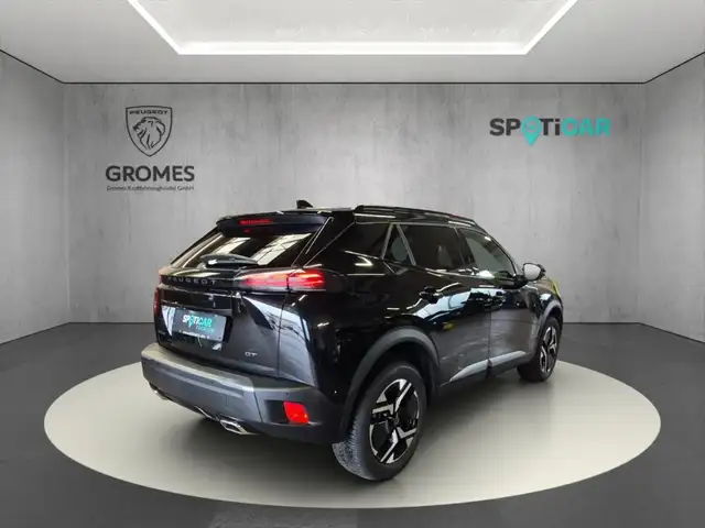 Peugeot 2008 view 3