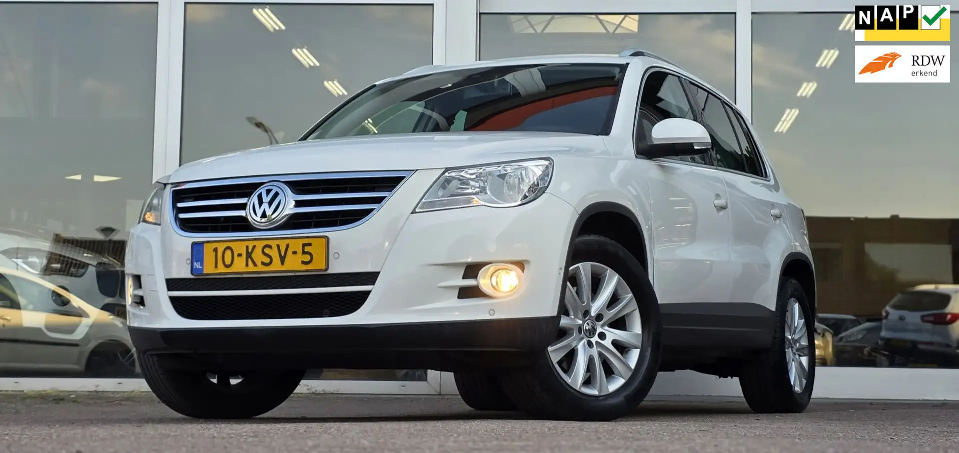 Volkswagen Tiguan 1.4 TSI Sport&Style 4Motion Executive Plus-pakket Wit - 1