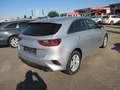 Kia Ceed / cee'd ceed 1,6 CRDi  Silber Silber - thumbnail 2