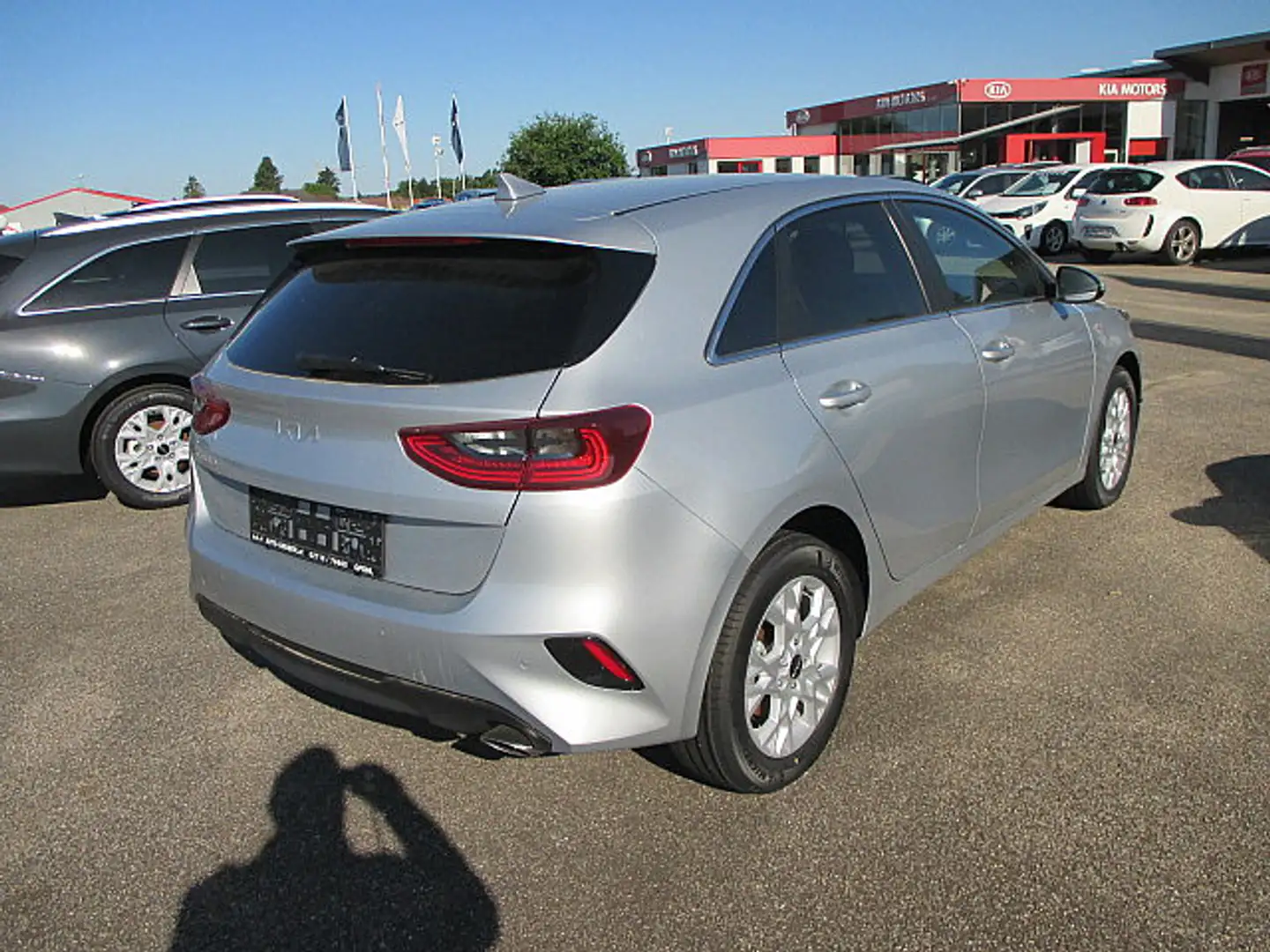 Kia Ceed / cee'd ceed 1,6 CRDi 48V Silber Argintiu - 2