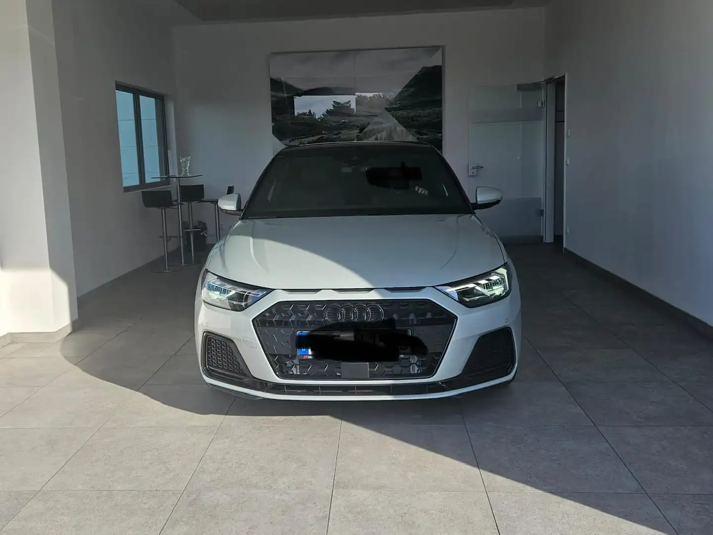 Audi A1 A1 Sportback 30 TFSI Sportback advanced Silber - 2