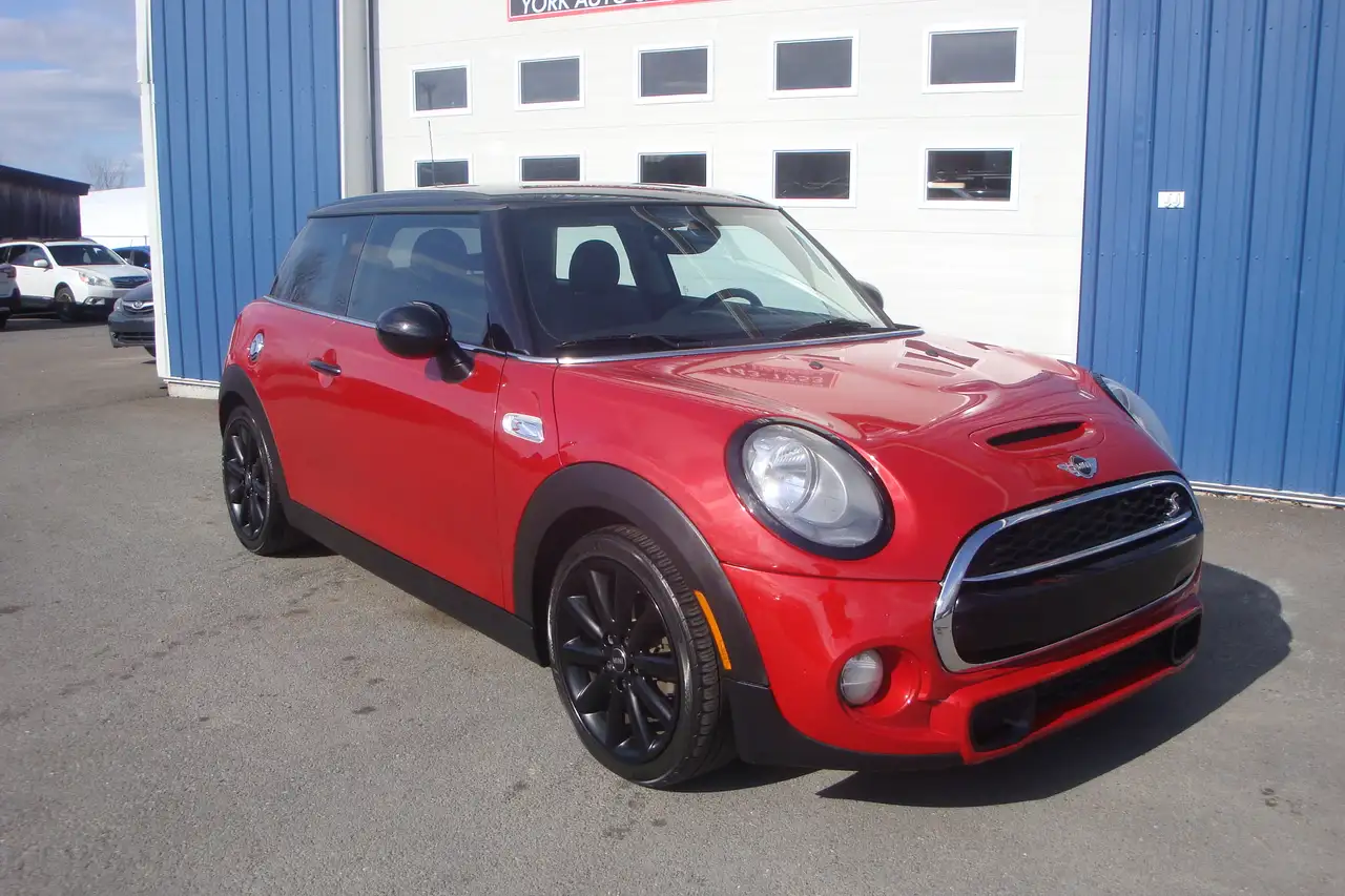 MINI Coupe снимка MINI Coupe