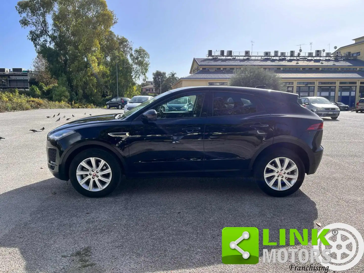 Jaguar E-Pace 2.0D 150 CV Nero - 2