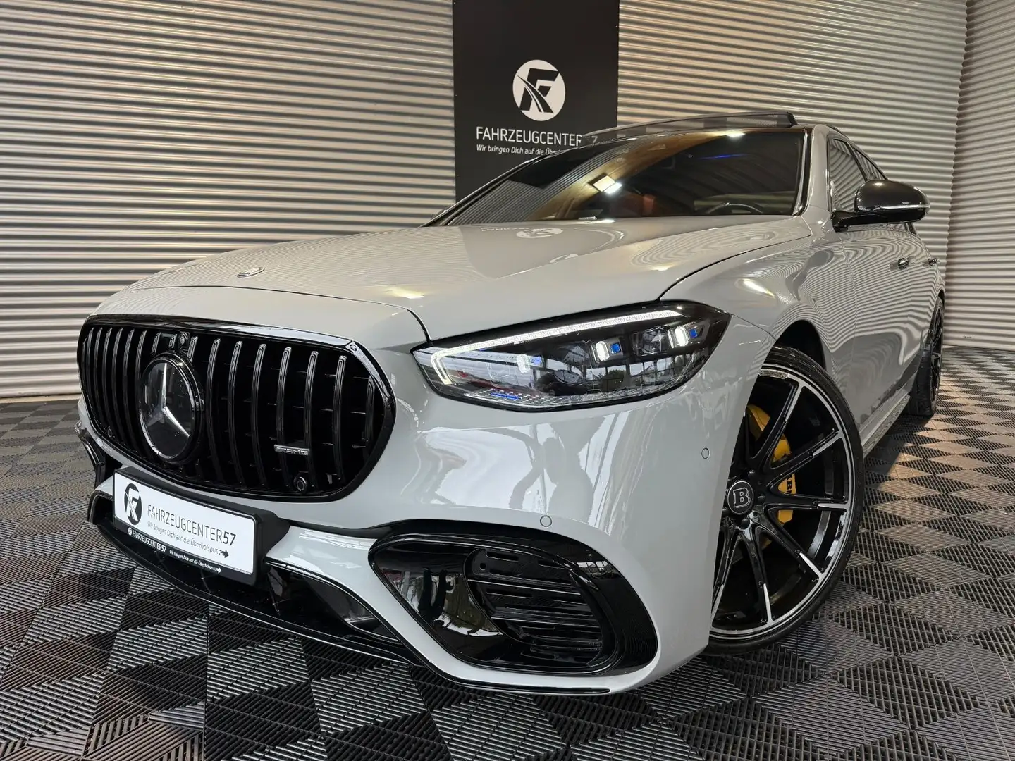 Mercedes-Benz S 580 4MATIC/S63 AMG UMBAU/BURMESTER/360°/ACC Grijs - 1