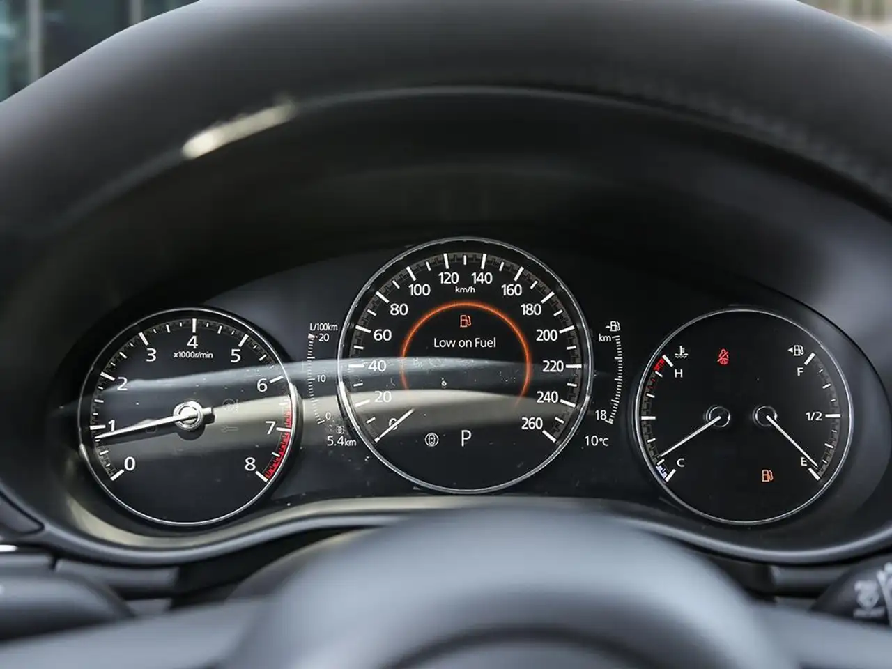 Mazda 3 снимка Mazda 3