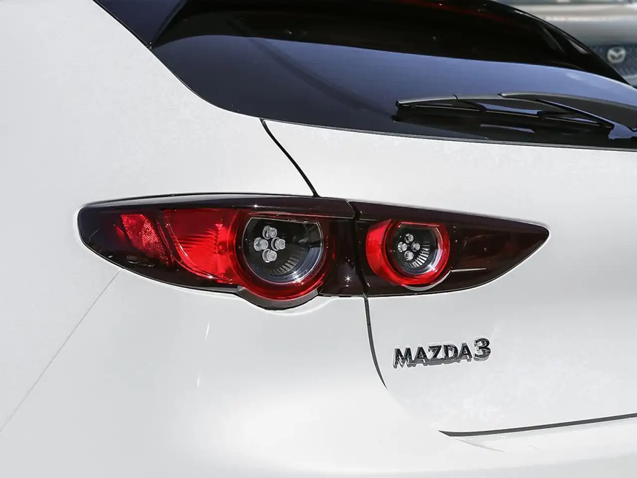 Mazda 3 снимка Mazda 3